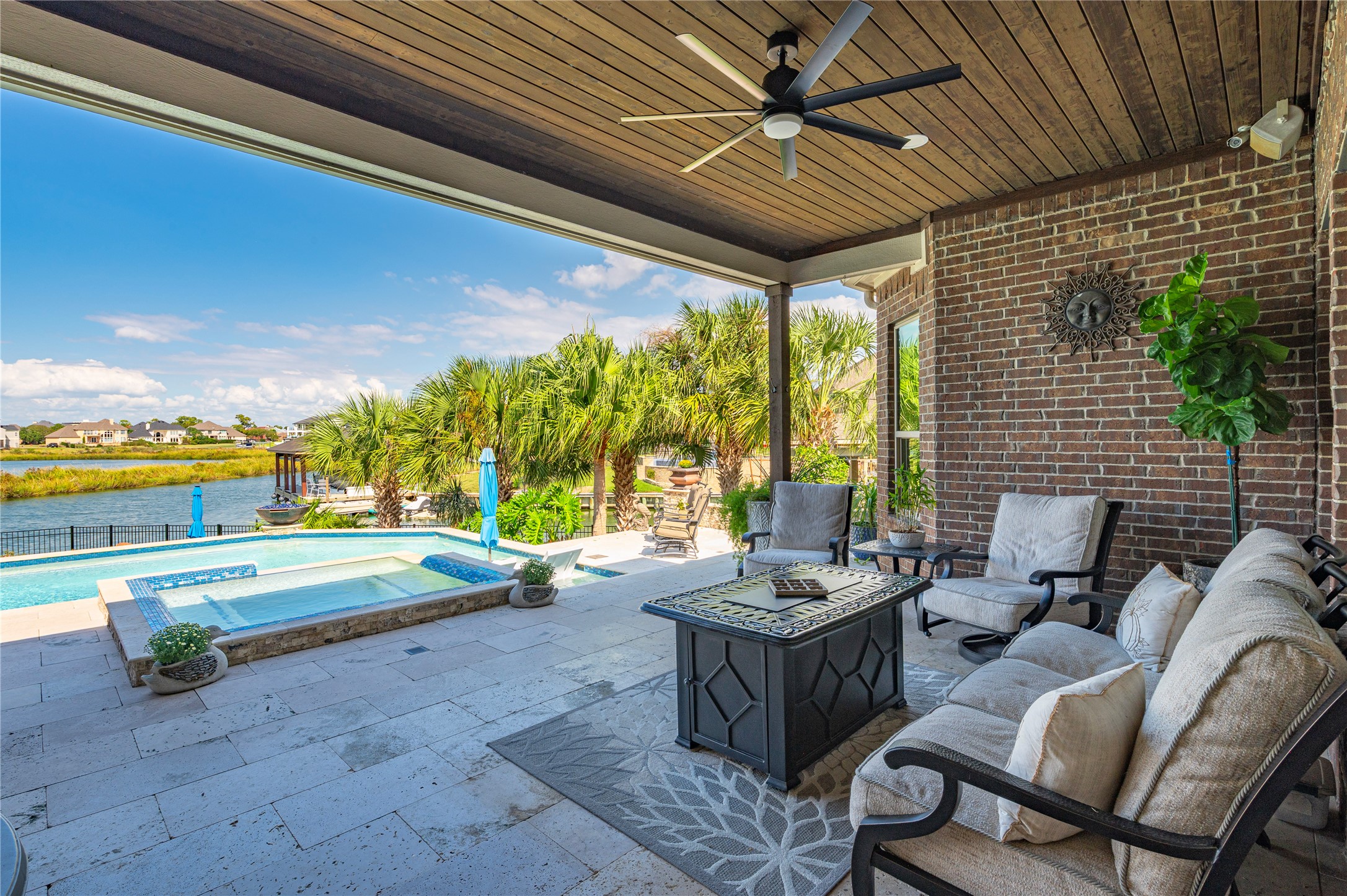 856 Signature Cove, League City, TX 77573