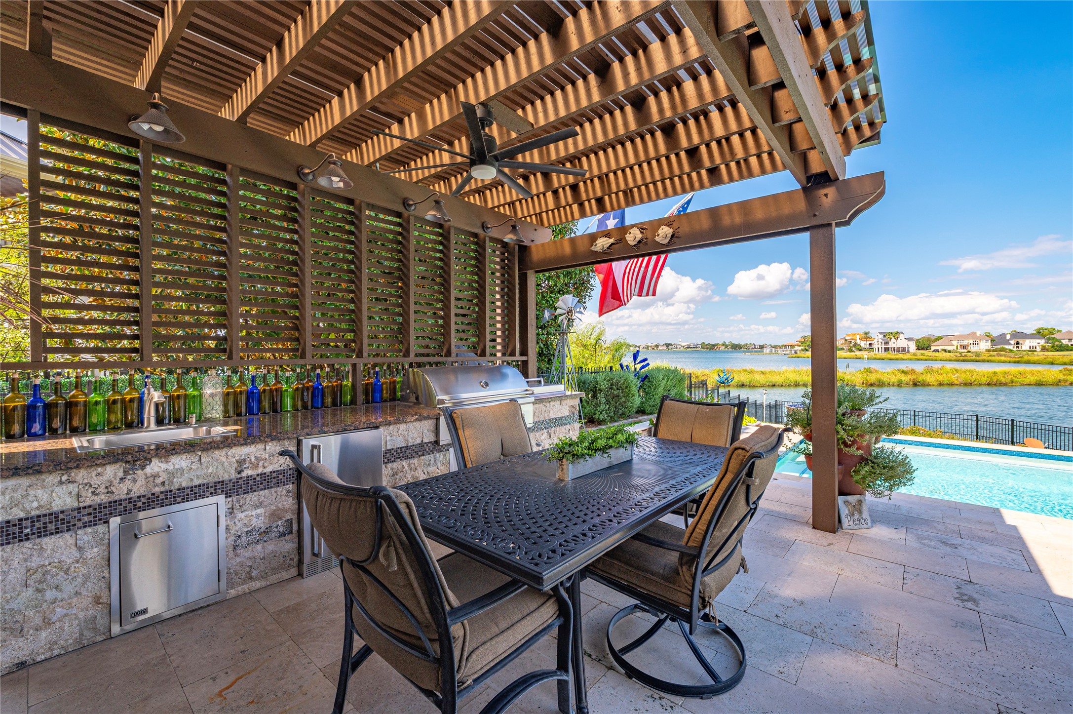 856 Signature Cove, League City, TX 77573