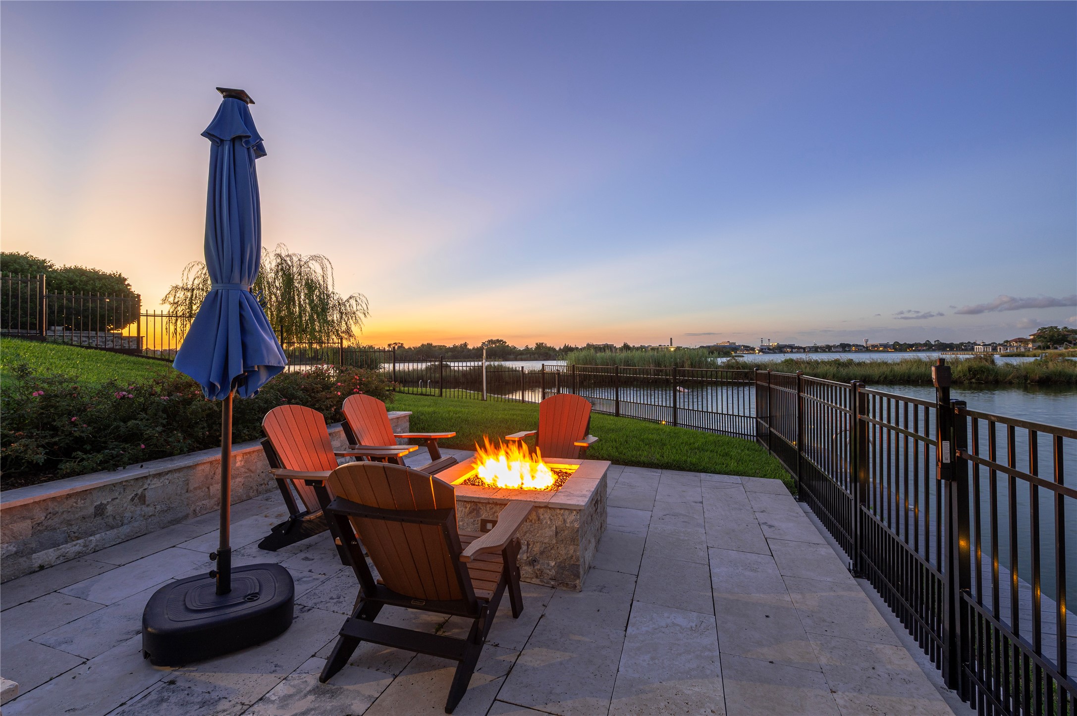 856 Signature Cove, League City, TX 77573