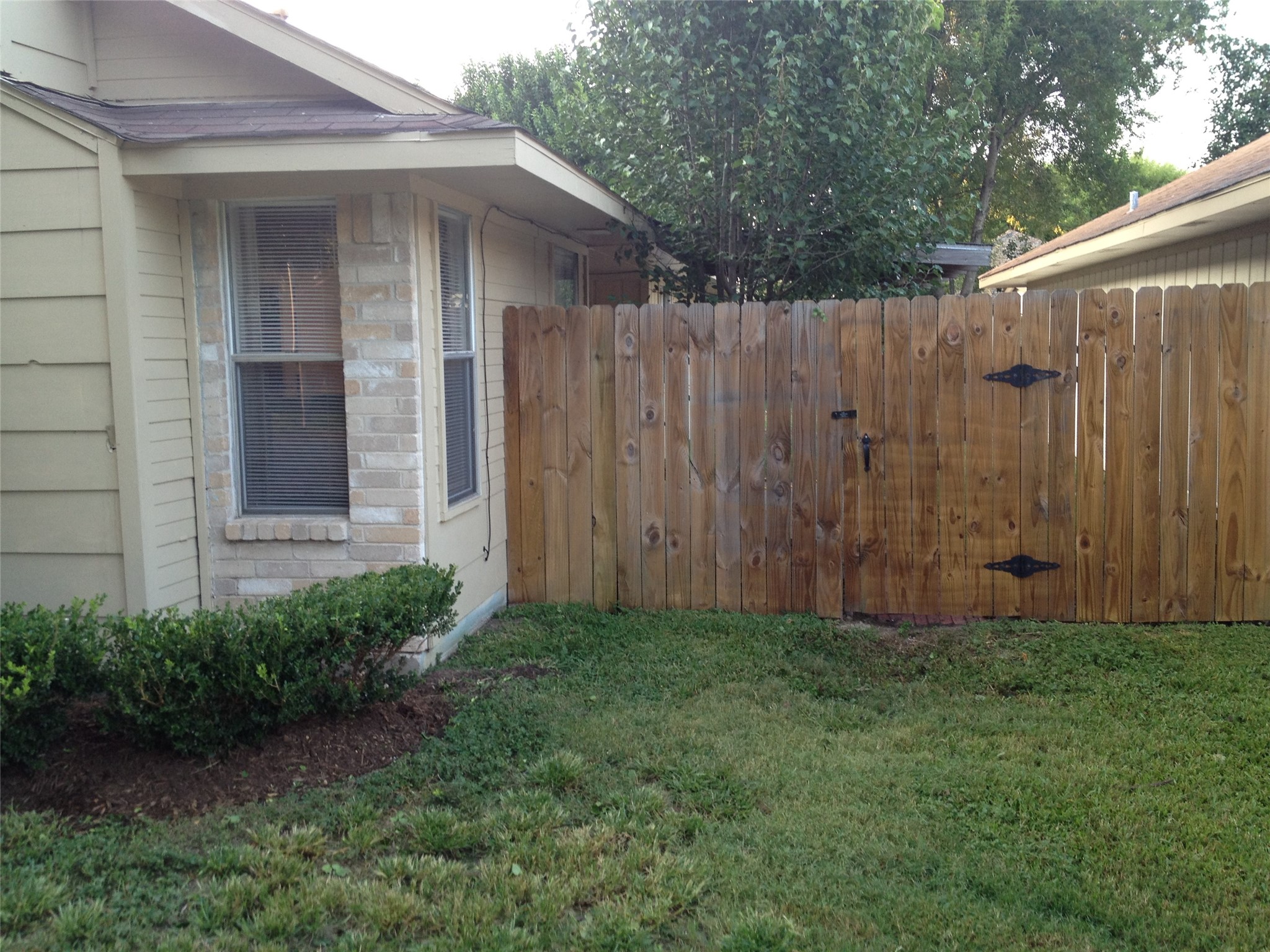 16210 Barbarossa Drive, Houston, TX 77083