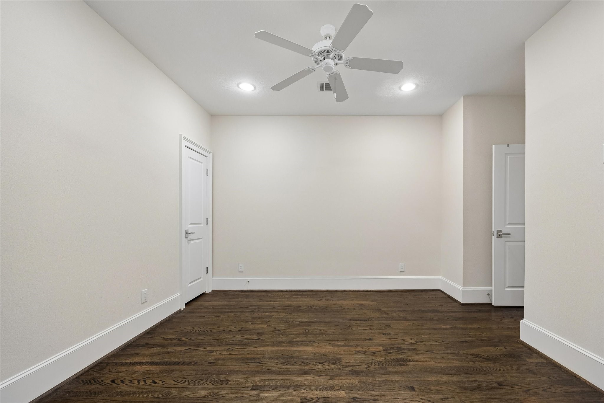Another view of the versatile home office, offering the flexibility to serve as a 4th bedroom.