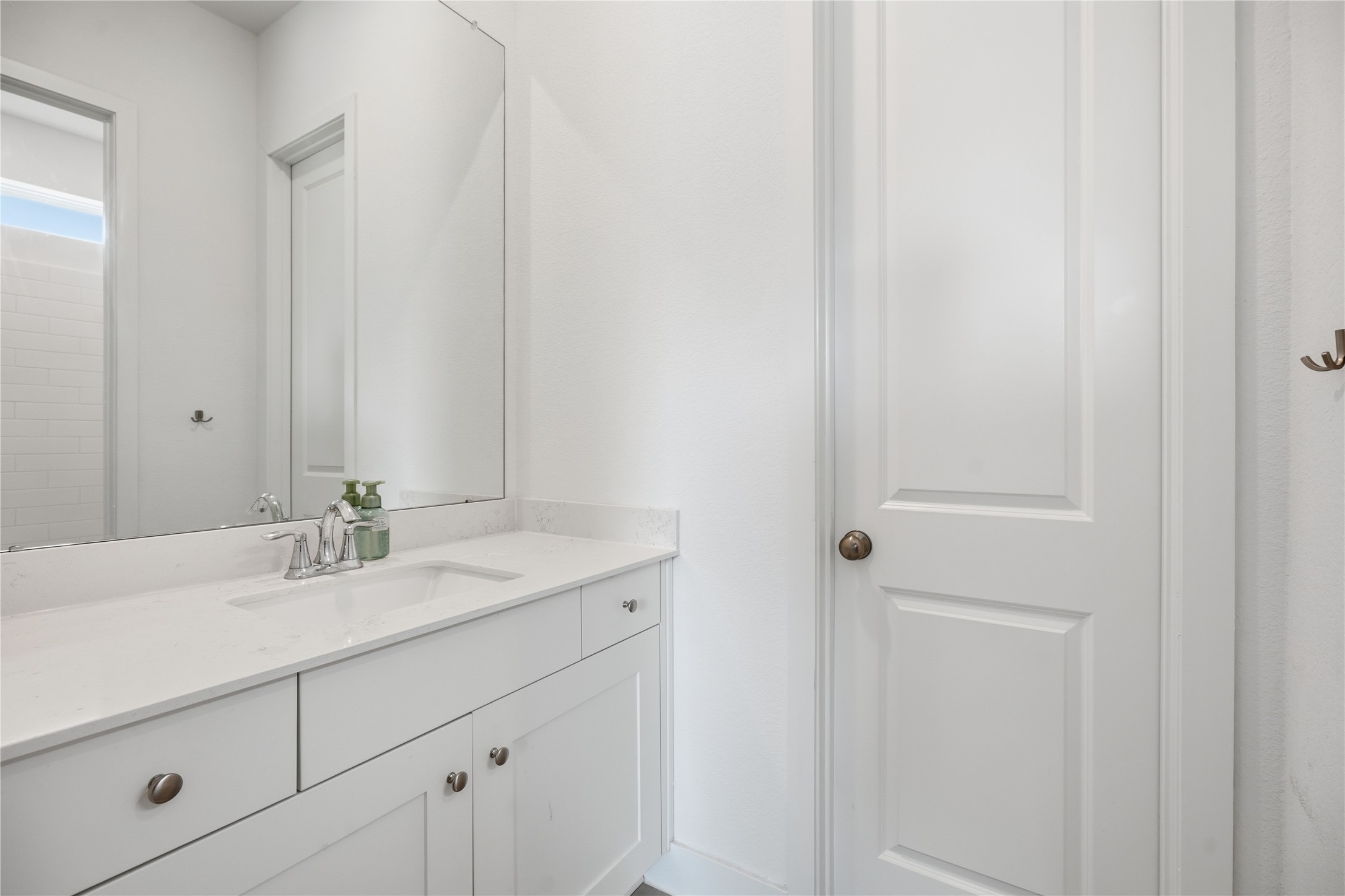 3019 Shelly Bayou Court, League City, TX 77573