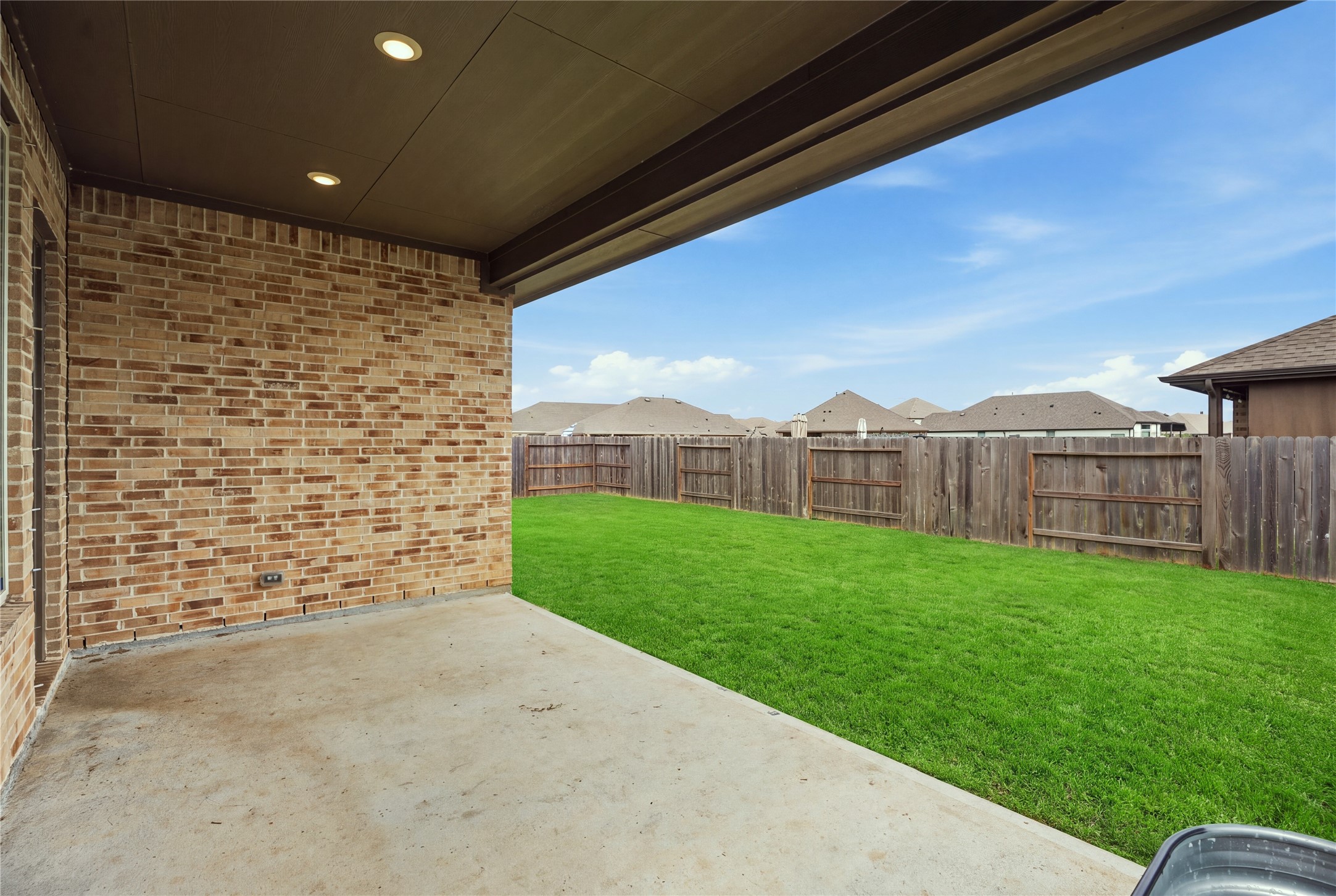 3019 Shelly Bayou Court, League City, TX 77573