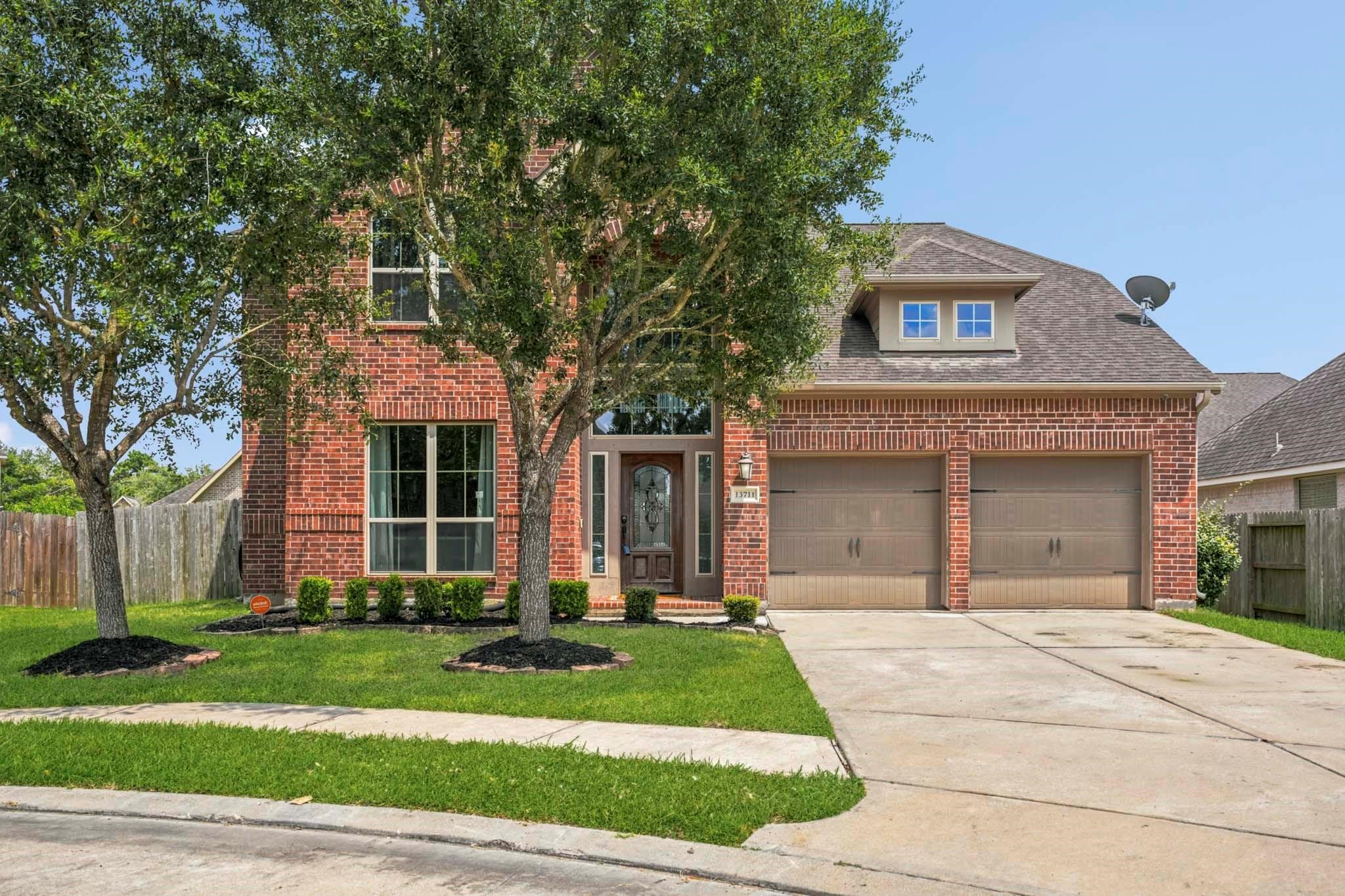 13711 Cutler Springs Court, Pearland, TX 77584