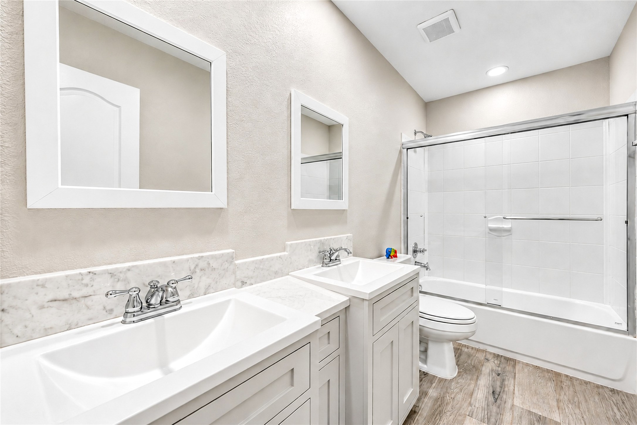 7331 Liberty Tree Lane, Houston, TX 77049
