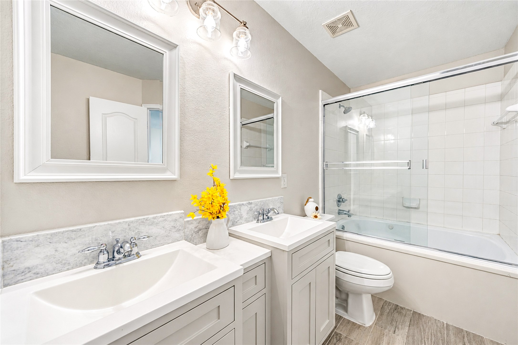 7331 Liberty Tree Lane, Houston, TX 77049