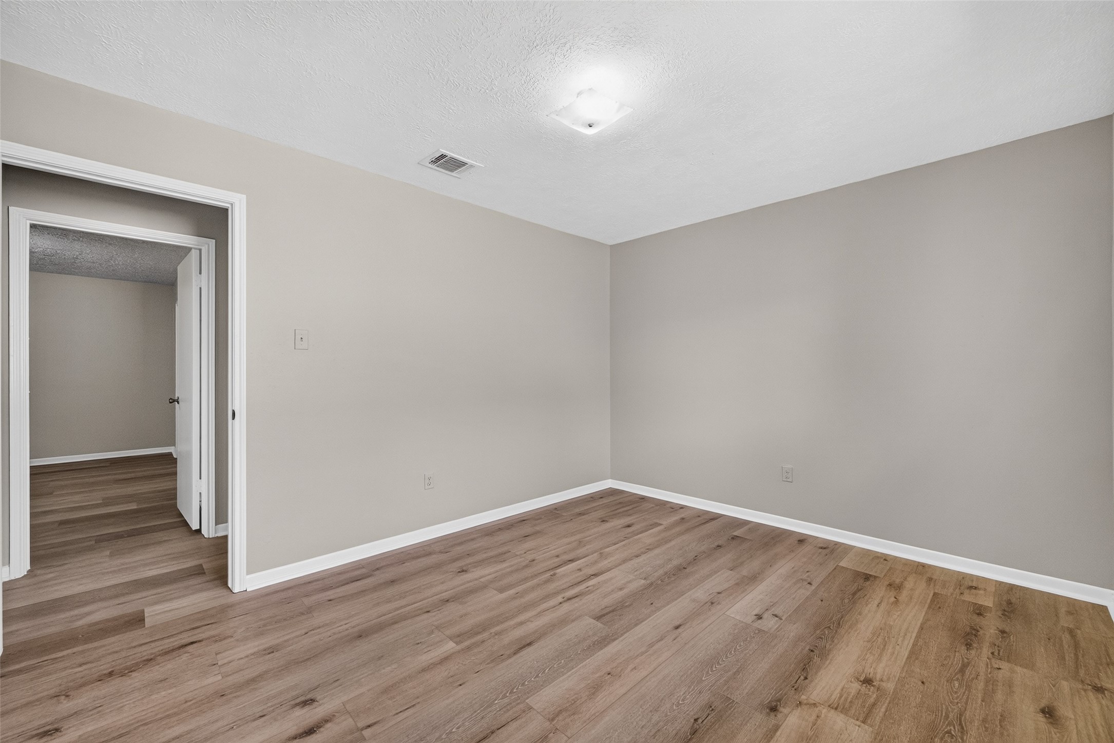 4809 Yellowstone Drive, Pasadena, TX 77505