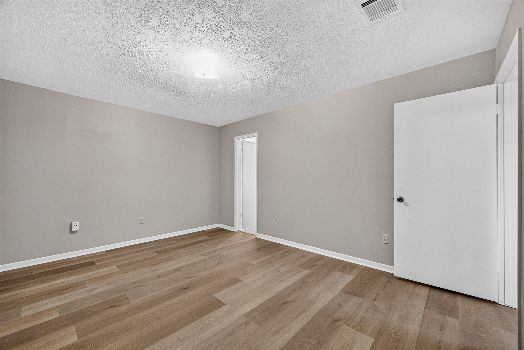 4809 Yellowstone Drive, Pasadena, TX 77505