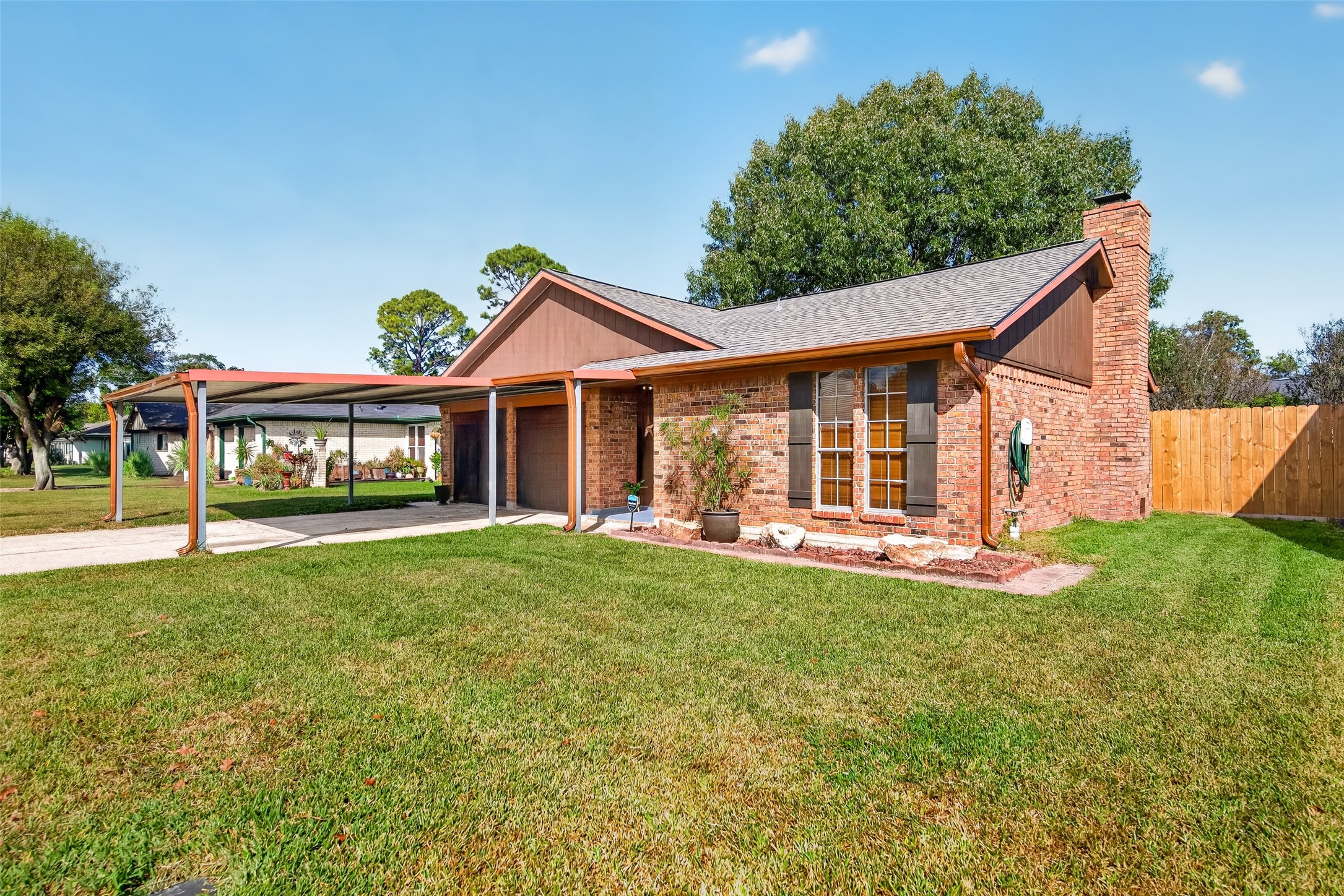 4809 Yellowstone Drive, Pasadena, TX 77505