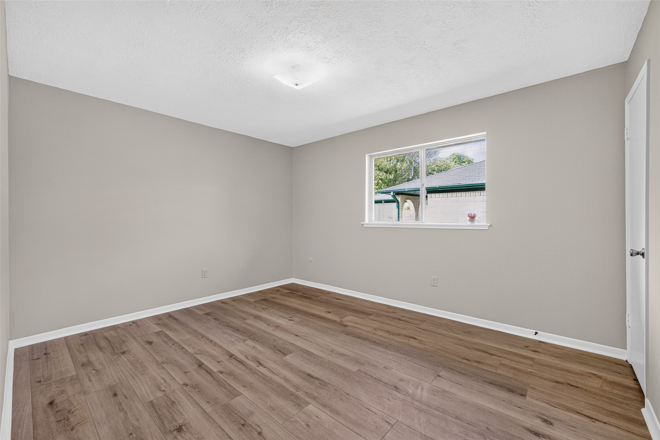 4809 Yellowstone Drive, Pasadena, TX 77505