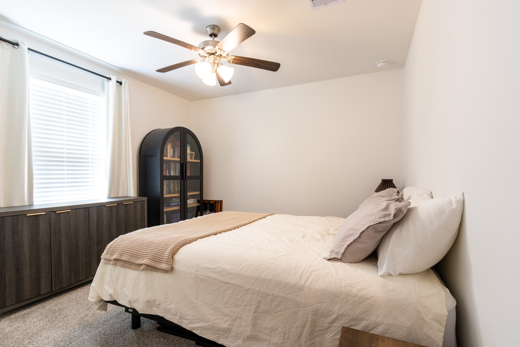 BEDROOM #2