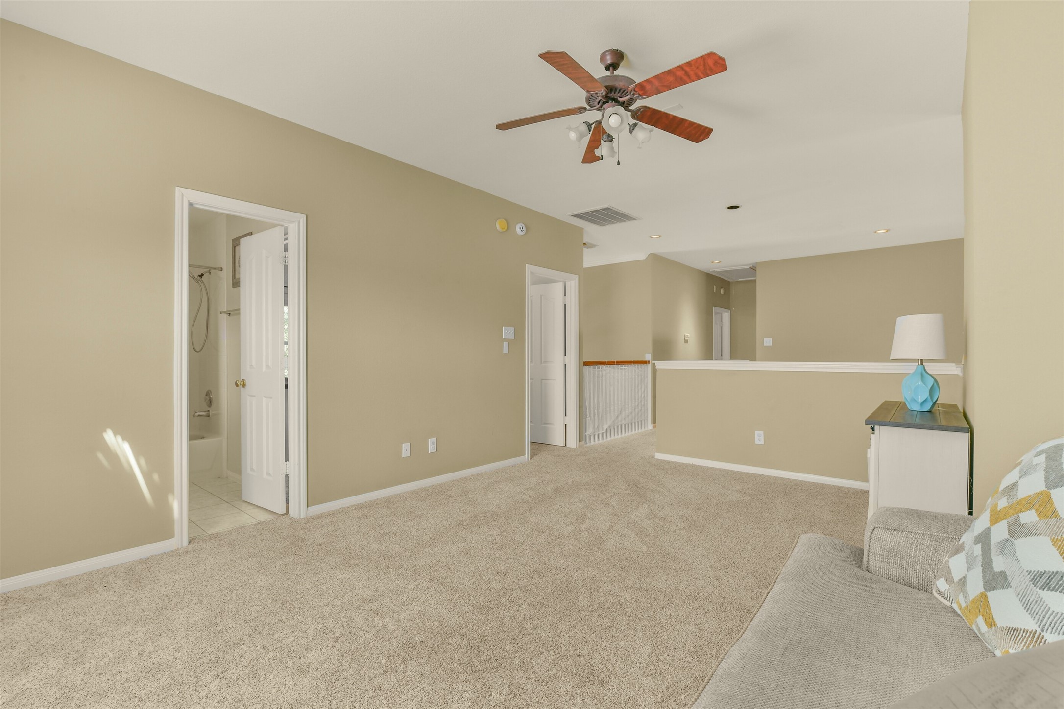 5216 Hidden Brook Lane, League City, TX 77573