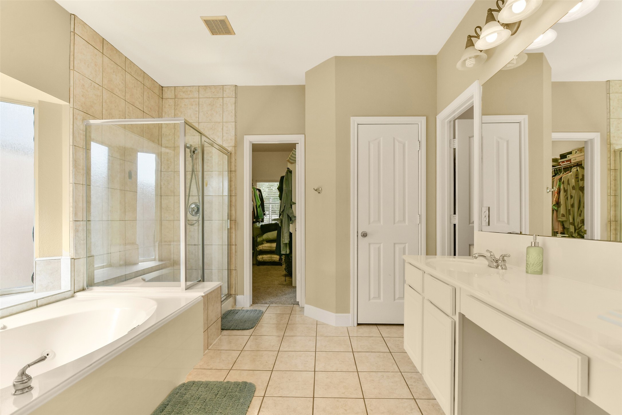 5216 Hidden Brook Lane, League City, TX 77573