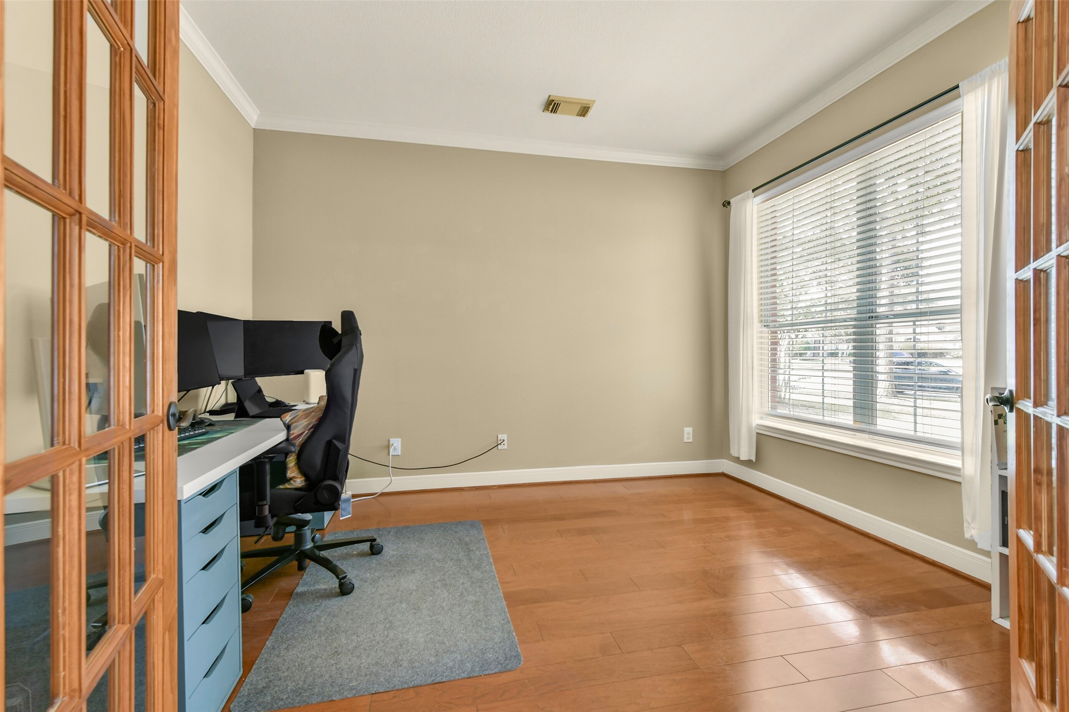 5216 Hidden Brook Lane, League City, TX 77573