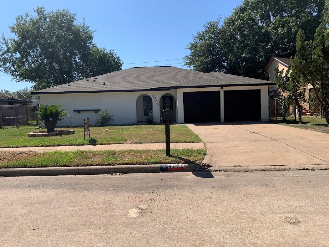 4039 Woodhollow Lane, Pasadena, TX 77504 4039 Woodhollow Lane, Pasadena, TX 77504