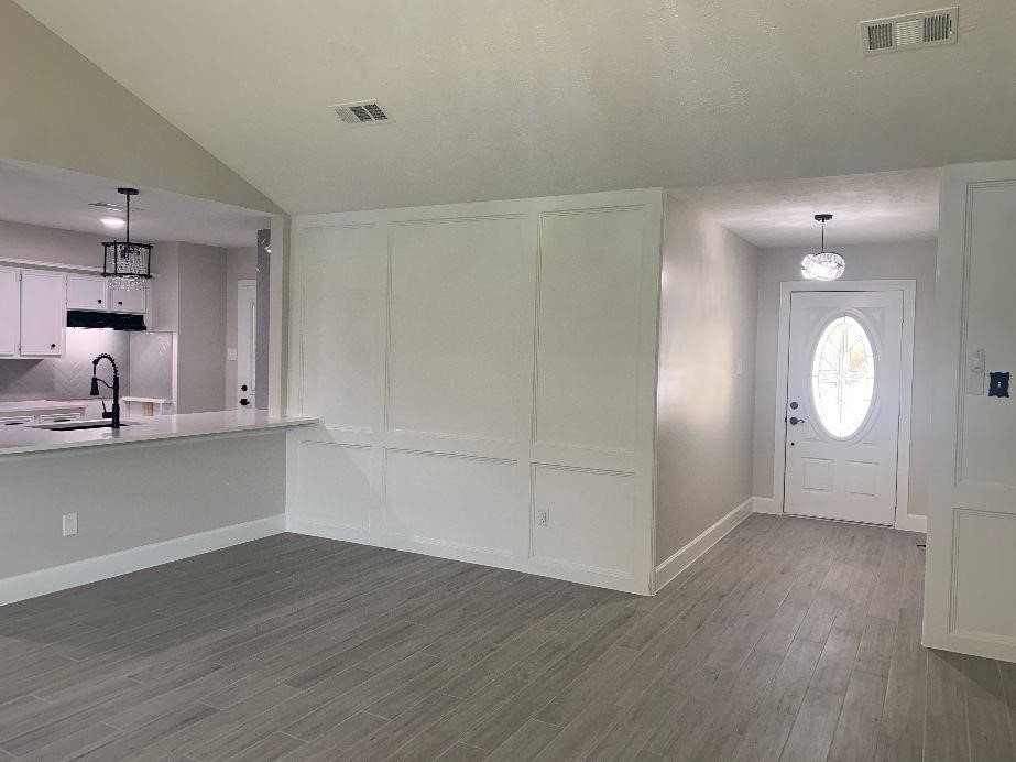 4039 Woodhollow Lane, Pasadena, TX 77504
