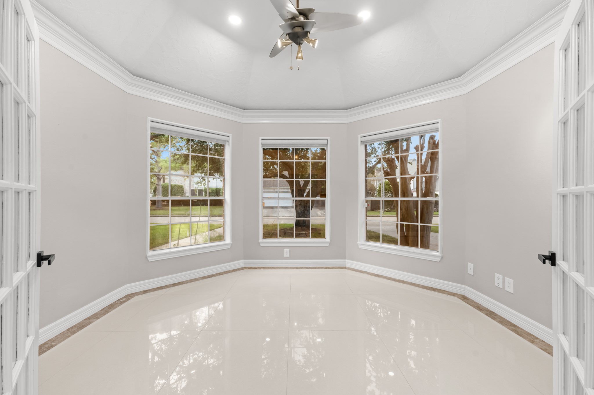 1923 Hollow Wind Drive, Katy, TX 77450