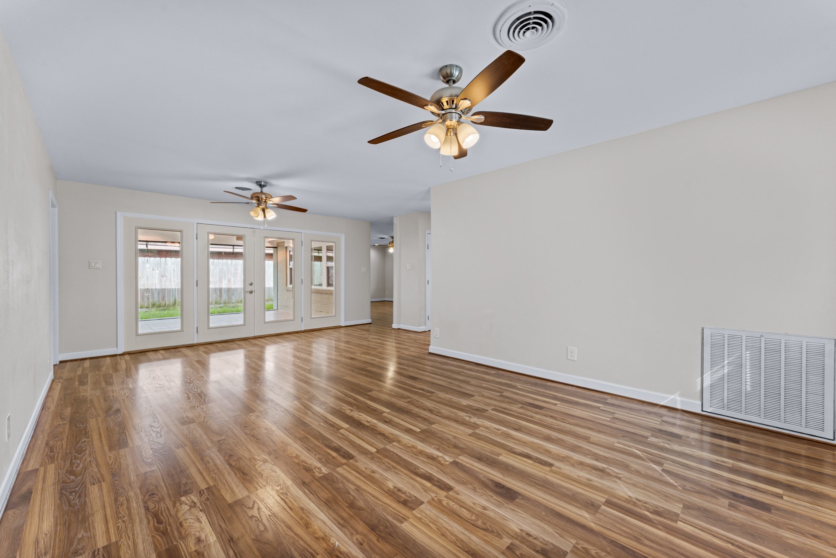 10613 Willowgrove Drive, Houston, TX 77035