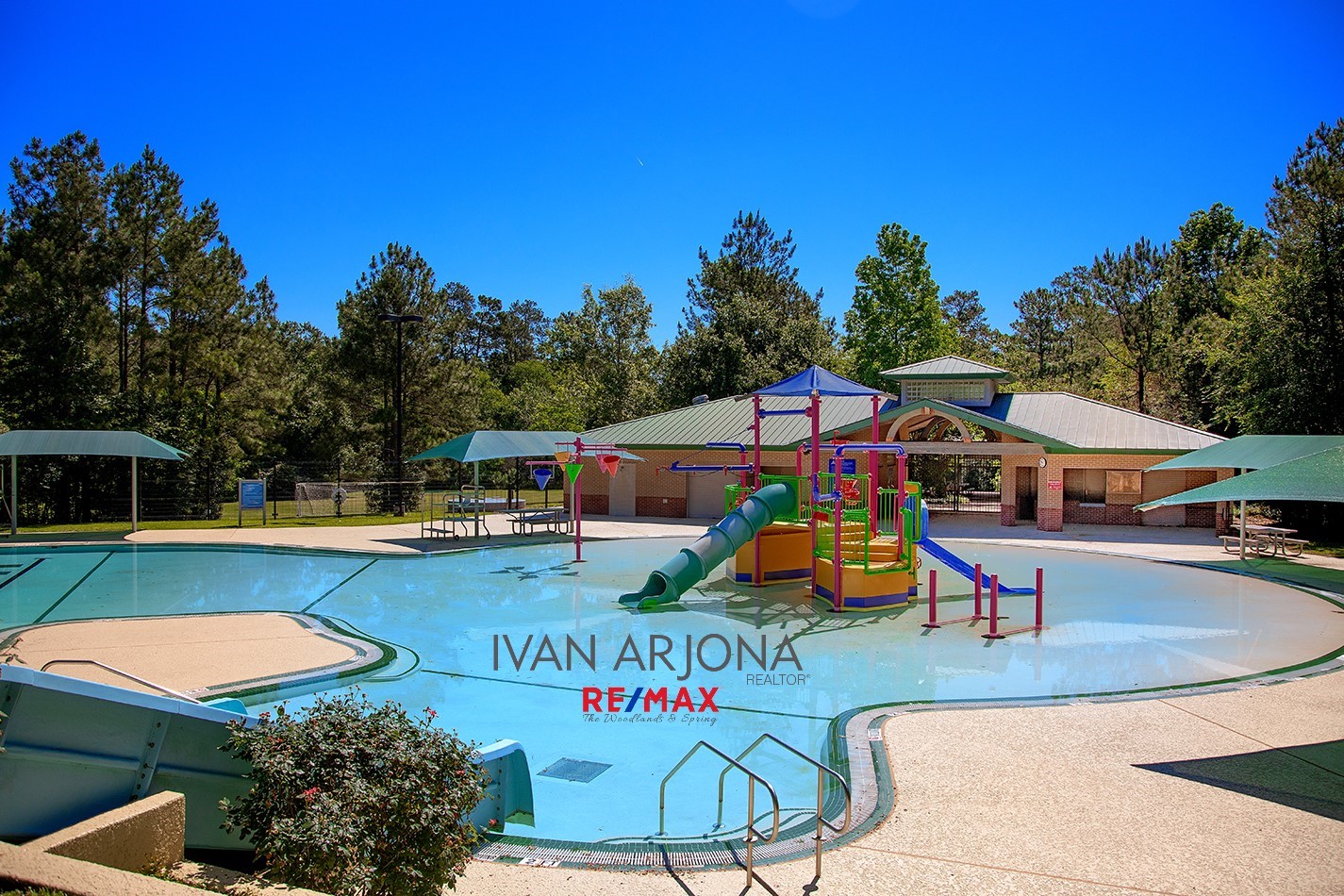 Cranebrook Park and Pool