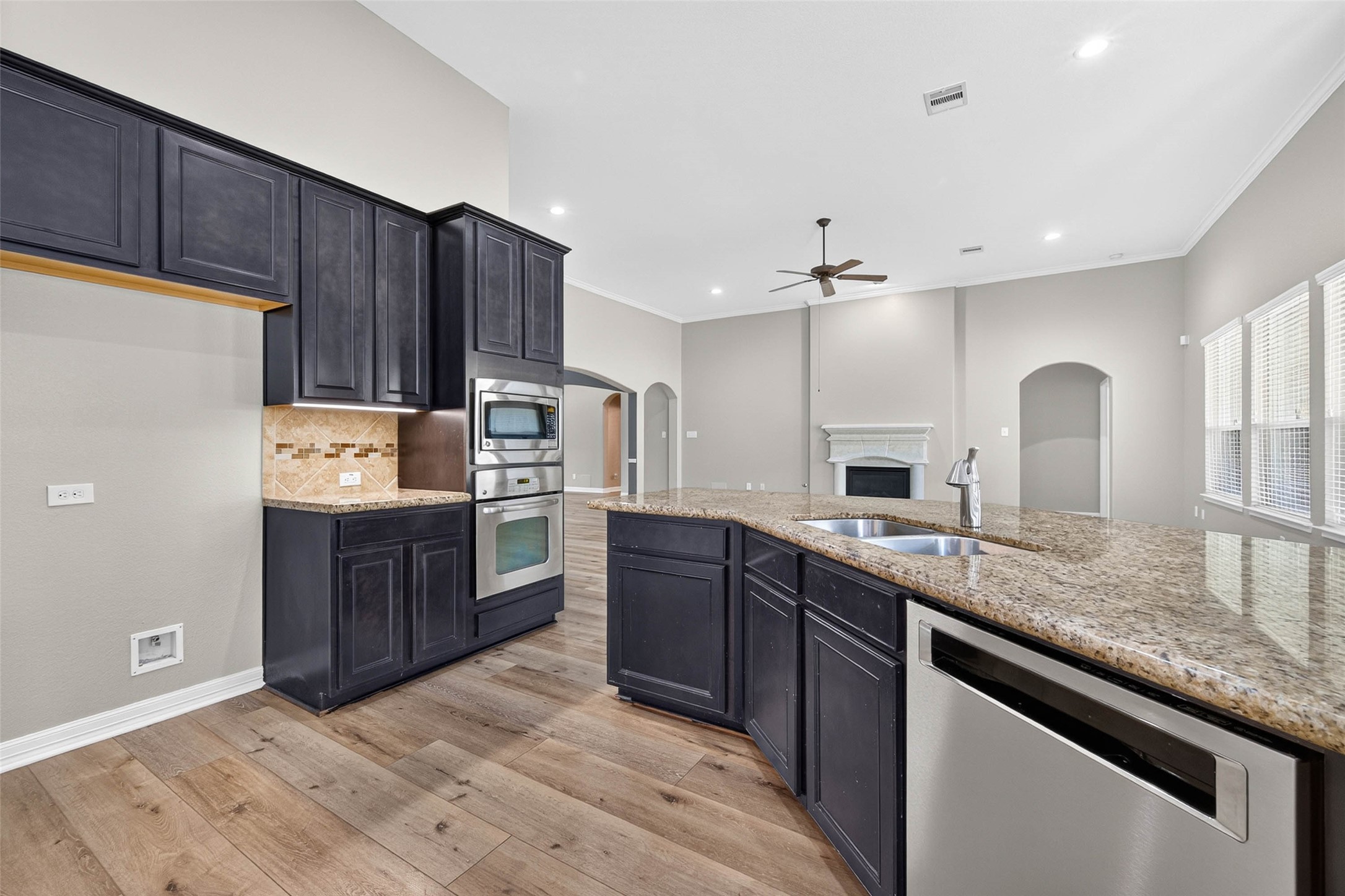 1114 Sydney Lane, Friendswood, TX 77546