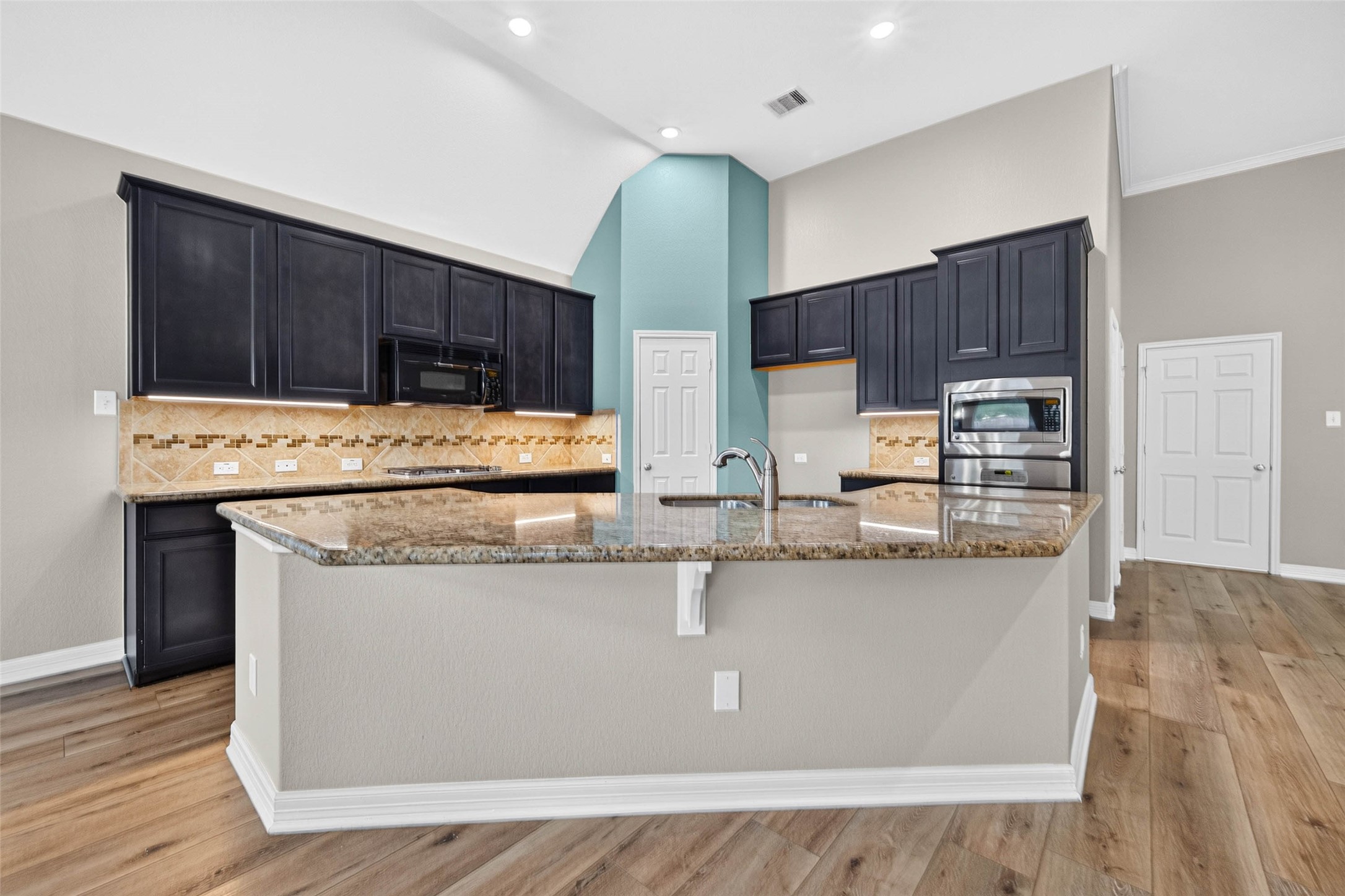 1114 Sydney Lane, Friendswood, TX 77546