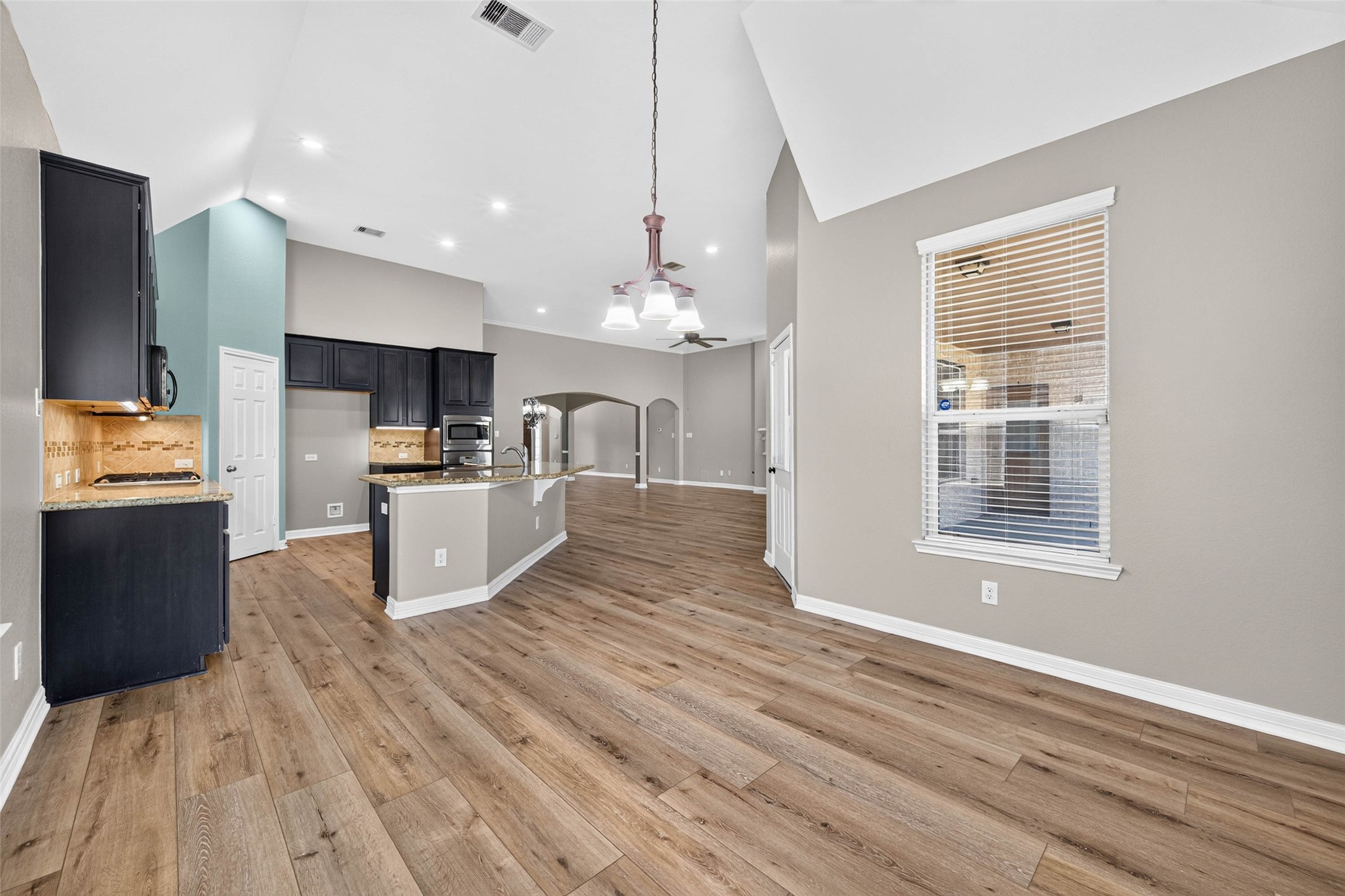 1114 Sydney Lane, Friendswood, TX 77546