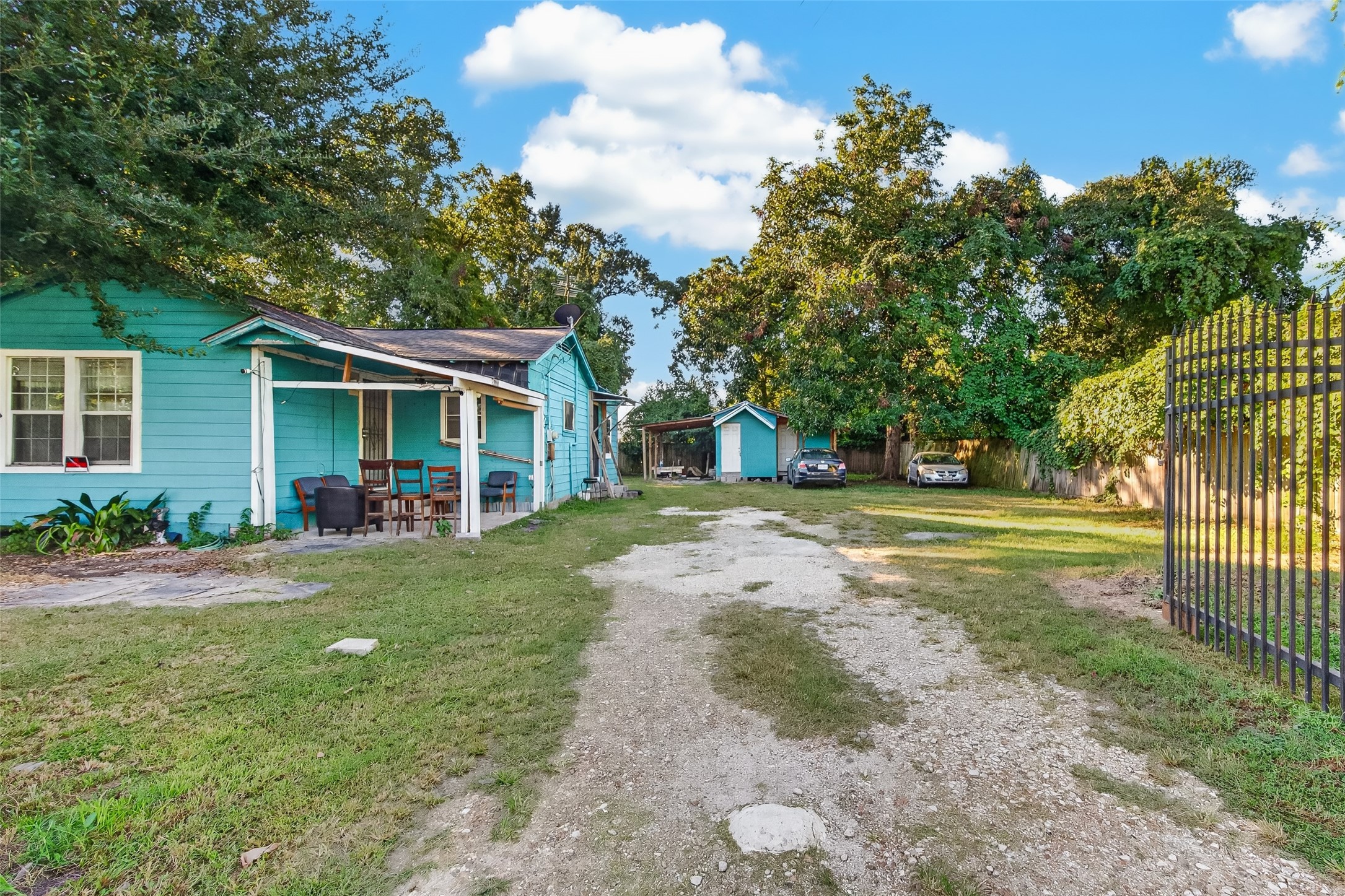 2506 Fairbanks Street, Houston, TX 77026