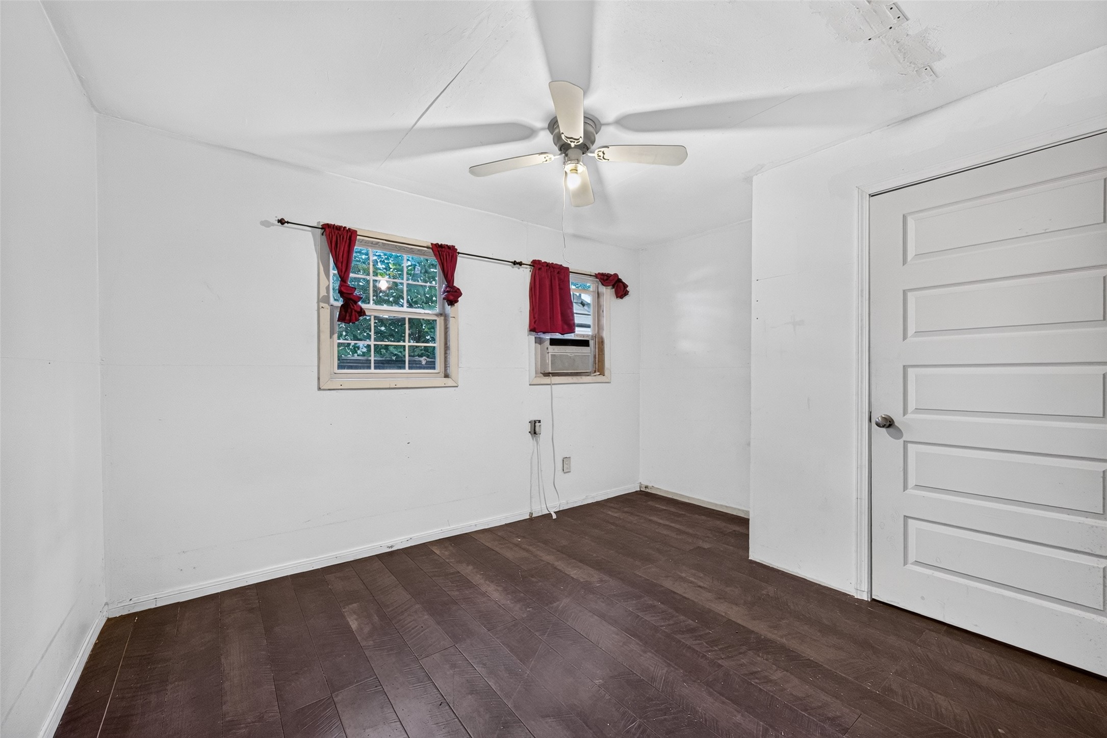 2506 Fairbanks Street, Houston, TX 77026
