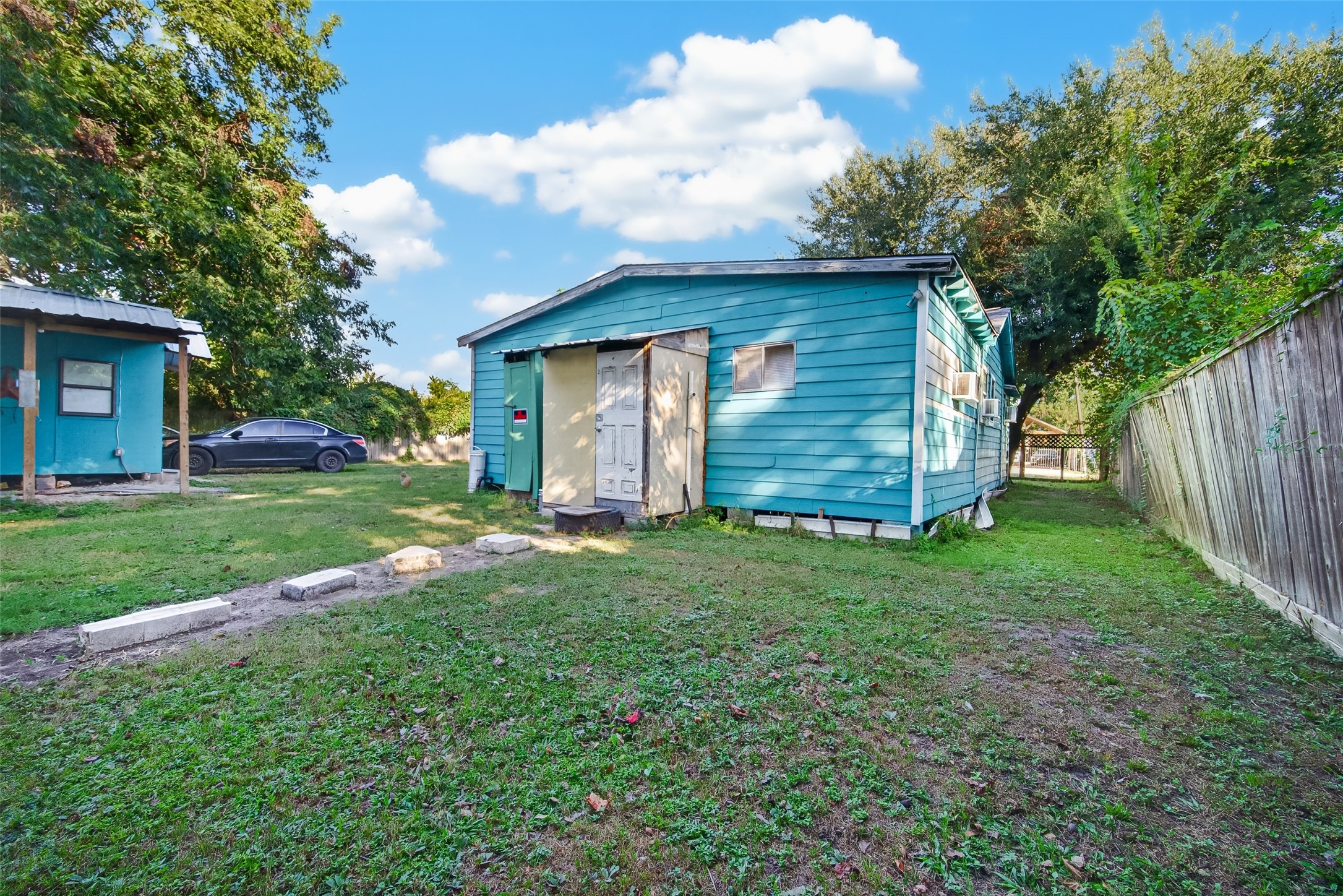 2506 Fairbanks Street, Houston, TX 77026