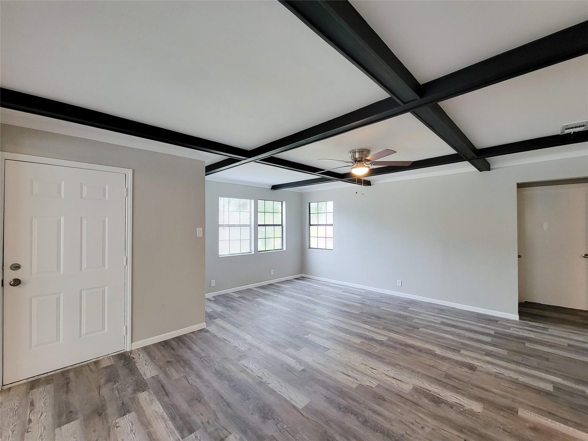 1236 San Felipe Street, Angleton, TX 77515
