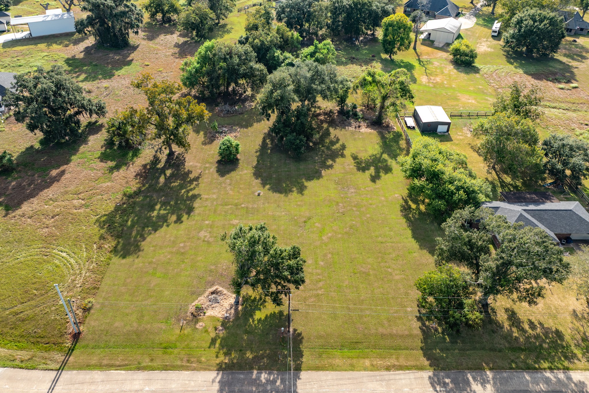 220 Stagecoach Trail, Angleton, TX 77515 220 Stagecoach Trail, Angleton, TX 77515