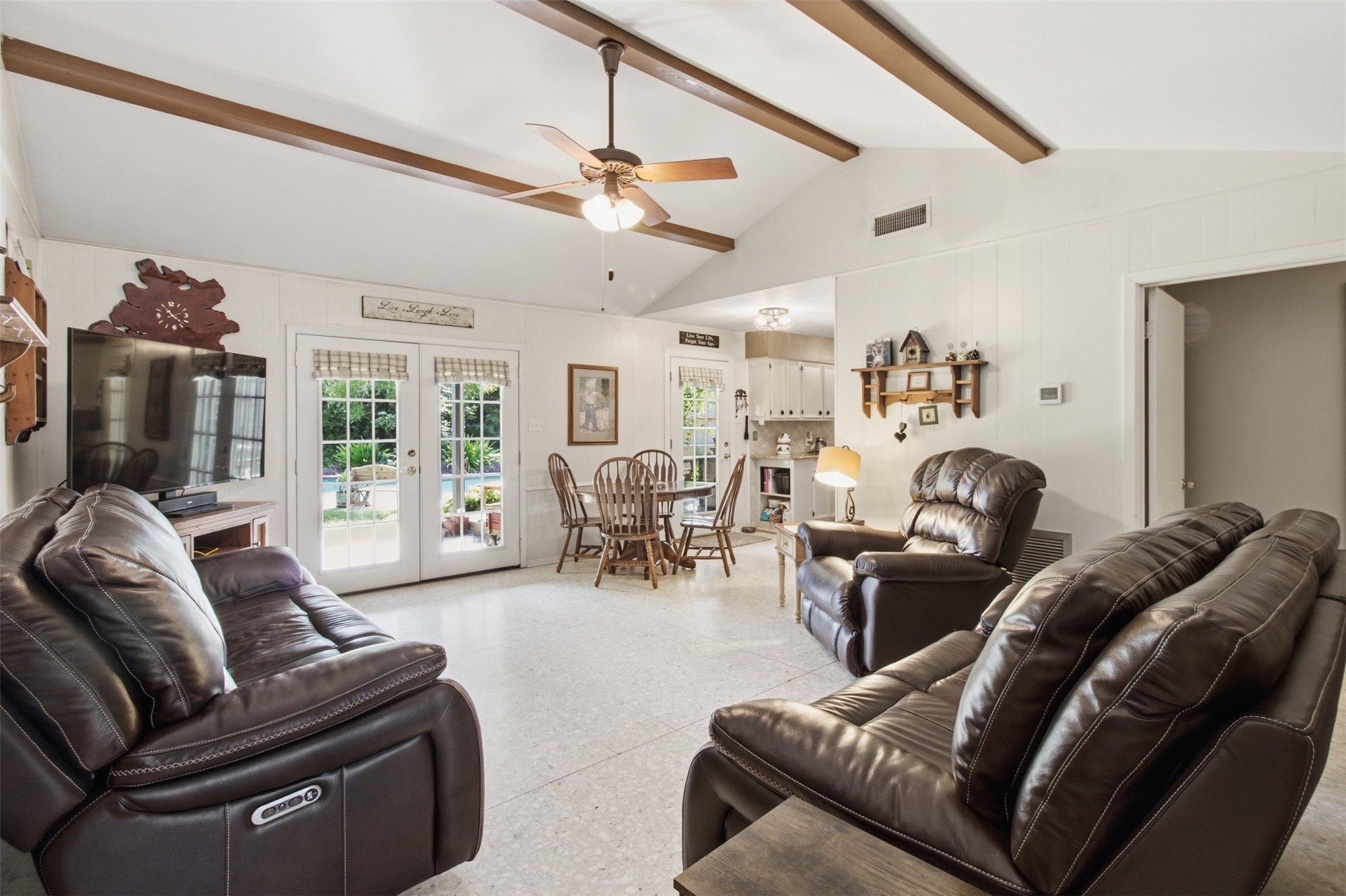 Living Room with vaulted ceiling Living Room with vaulted ceiling