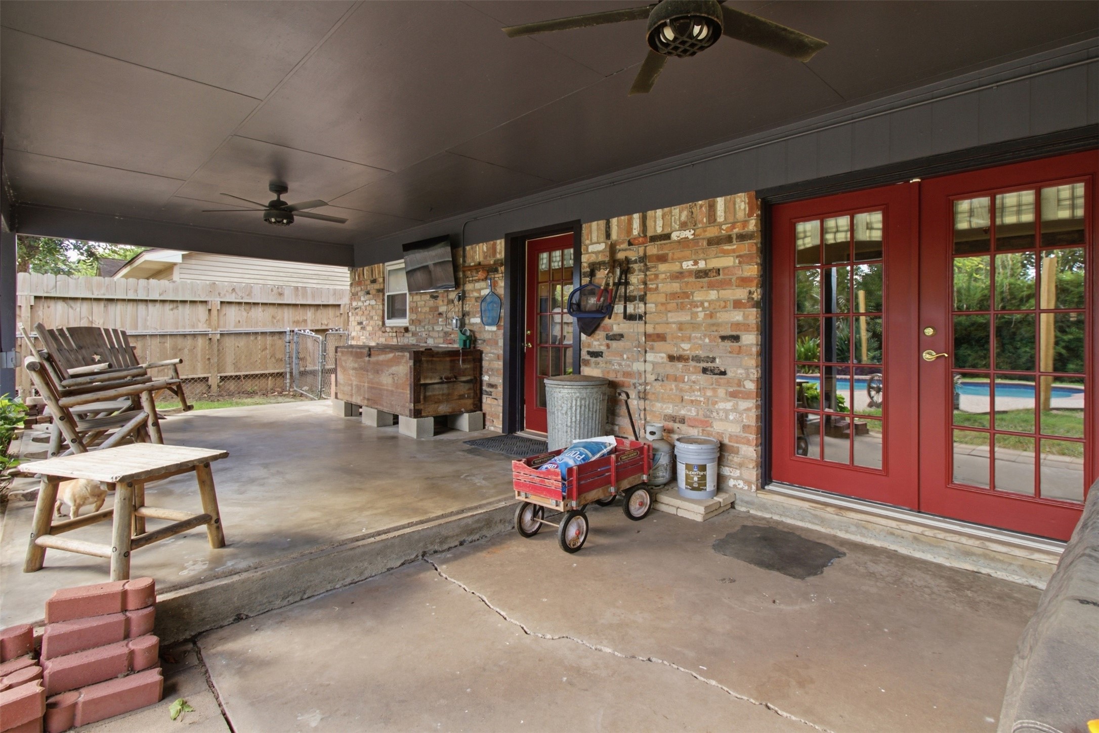 covered back patio