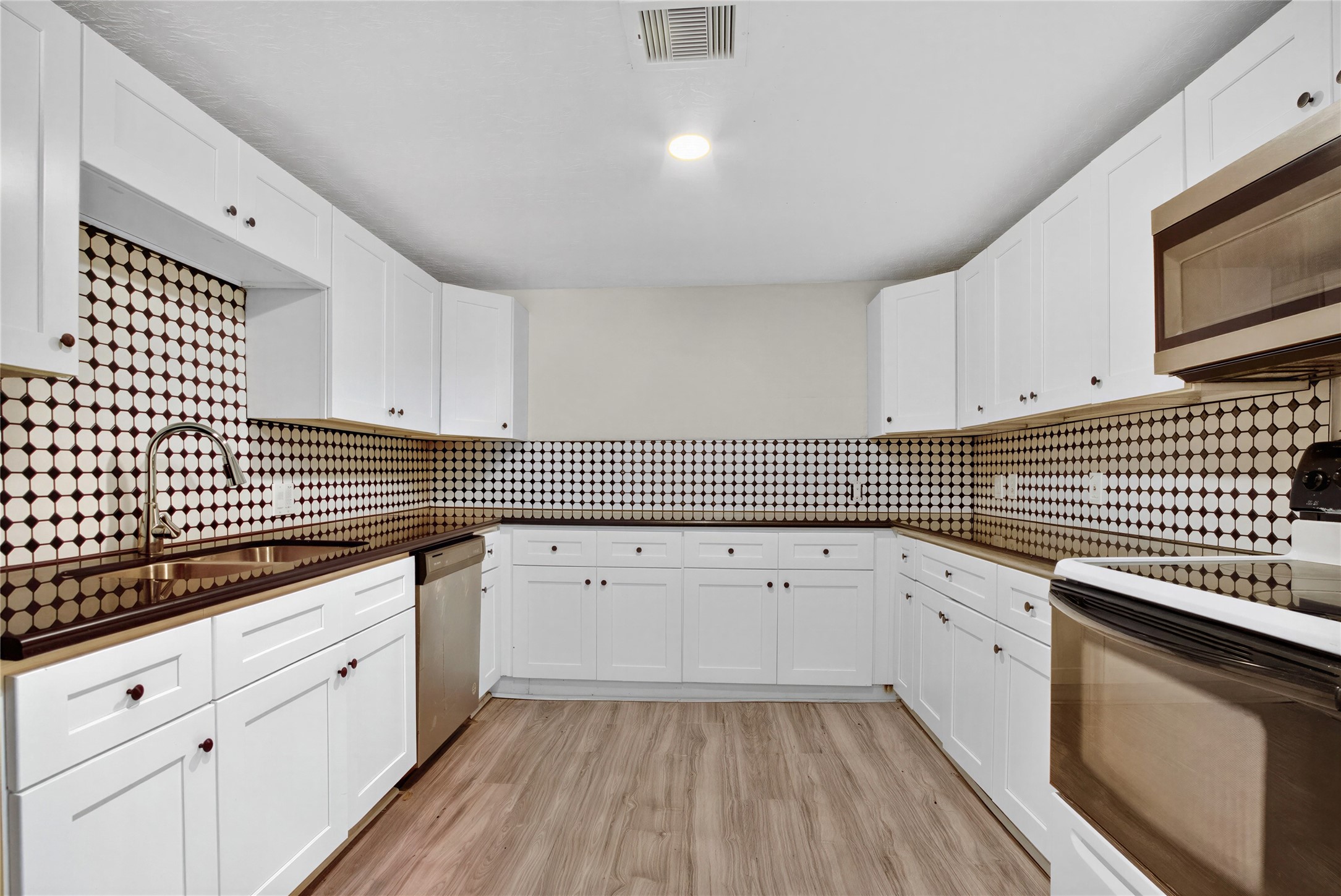 5110 Fm-1765, La Marque, TX 77568