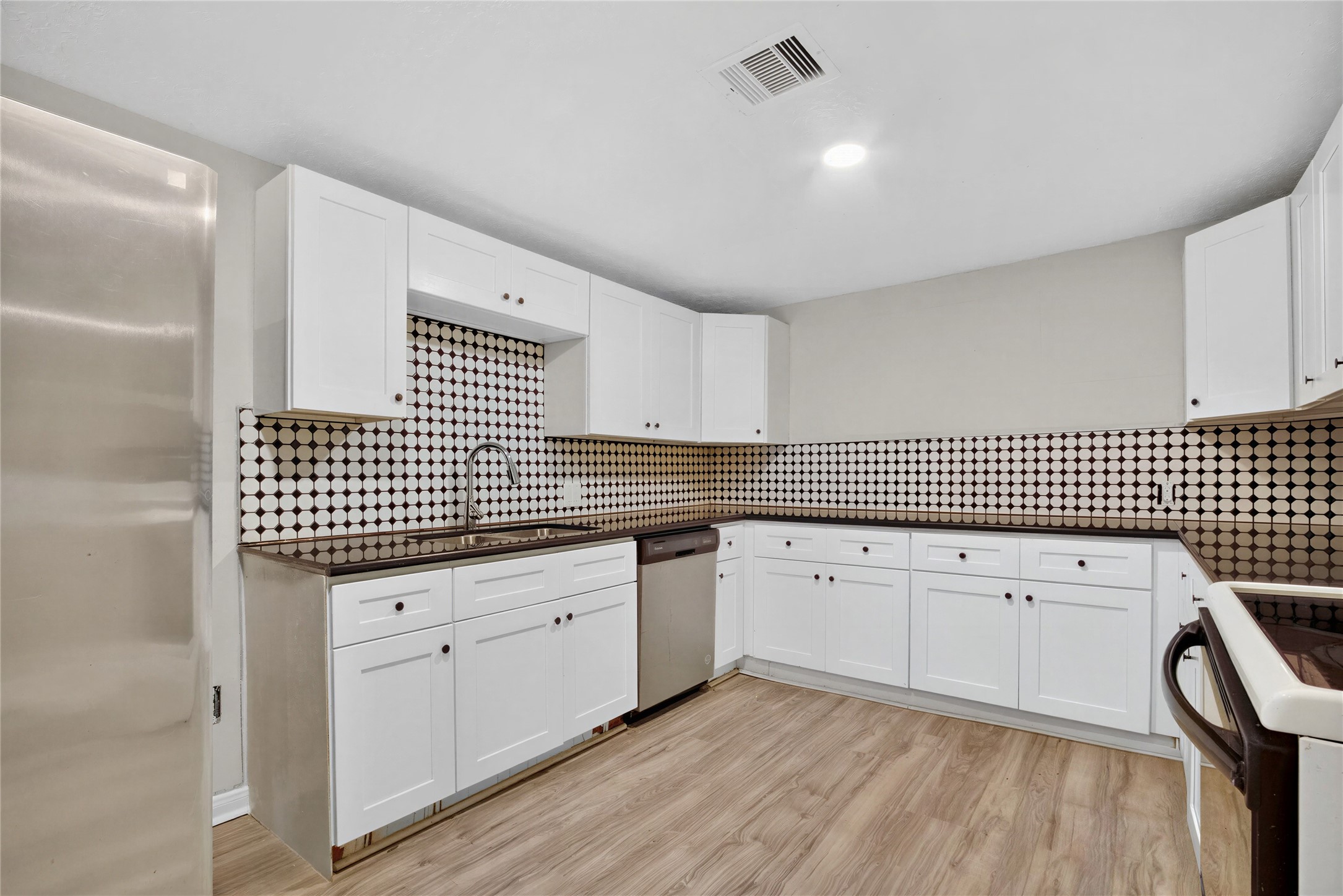 5110 Fm-1765, La Marque, TX 77568