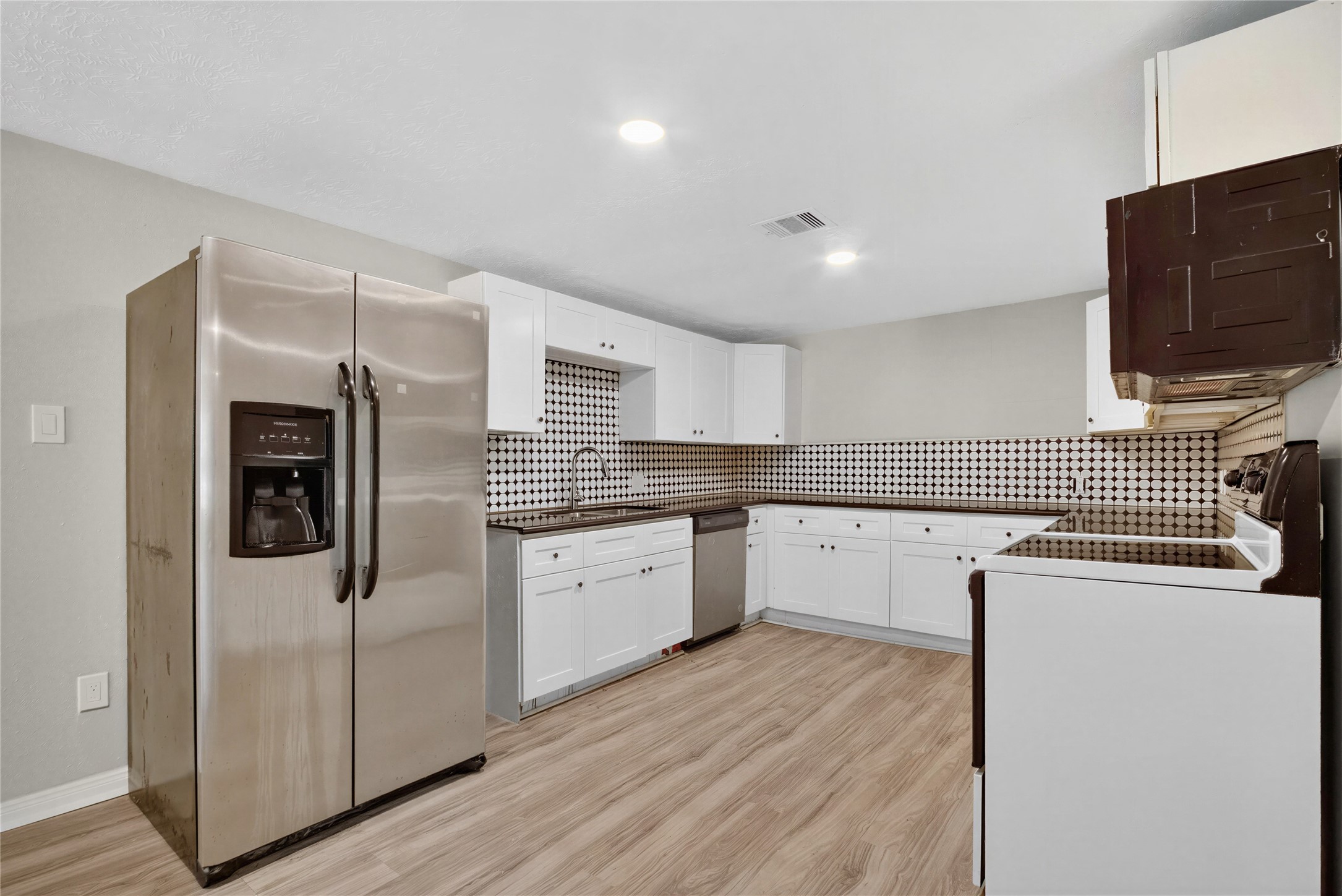 5110 Fm-1765, La Marque, TX 77568