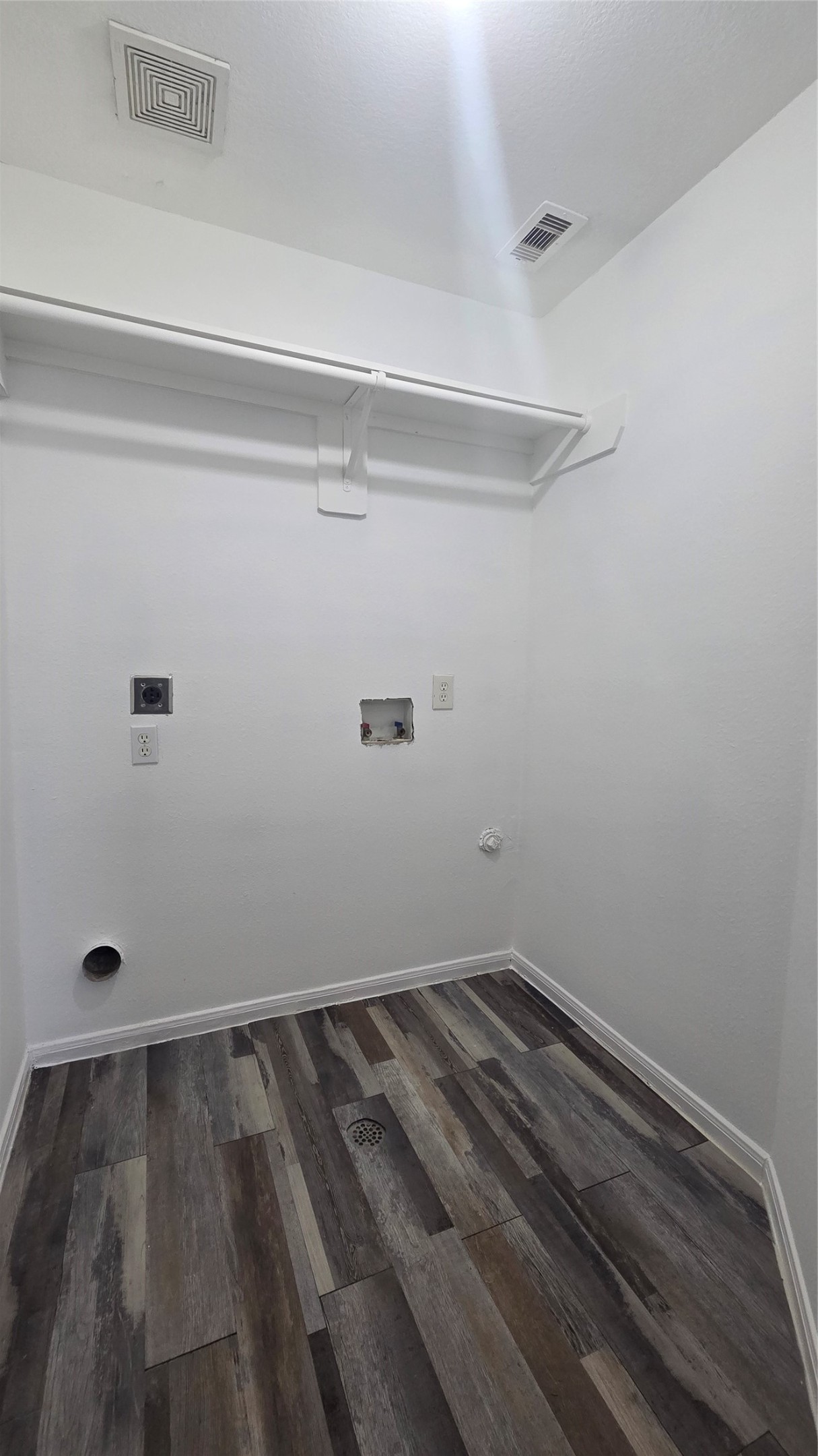 Unit A - Washer/Dryer Room