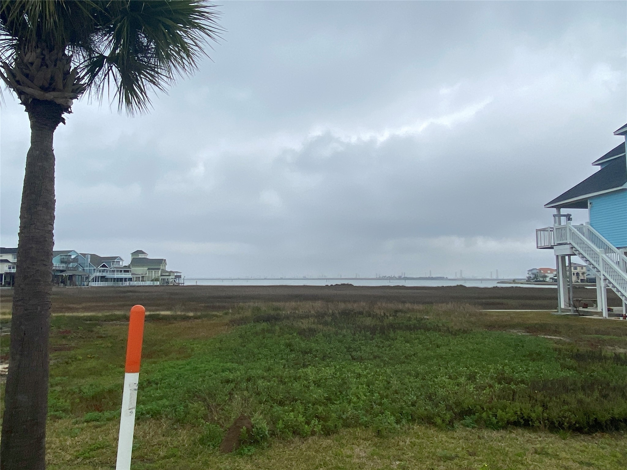 Lot 22 Tiki Drive, Tiki Island, TX 77554