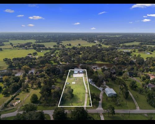 5823 County Road 961, Brazoria, TX 77422