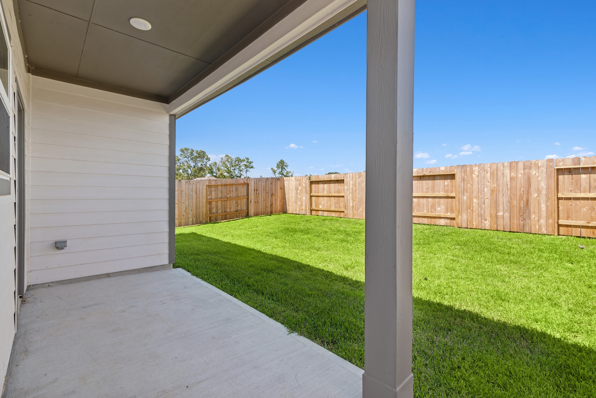Sample floor plan image for illustration; upgrades, options, and colors may vary.