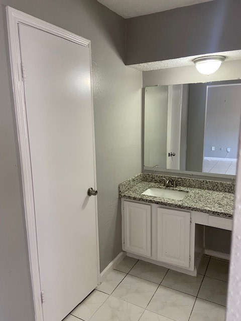 4323 Stonehenge Trail, Houston, TX 77066