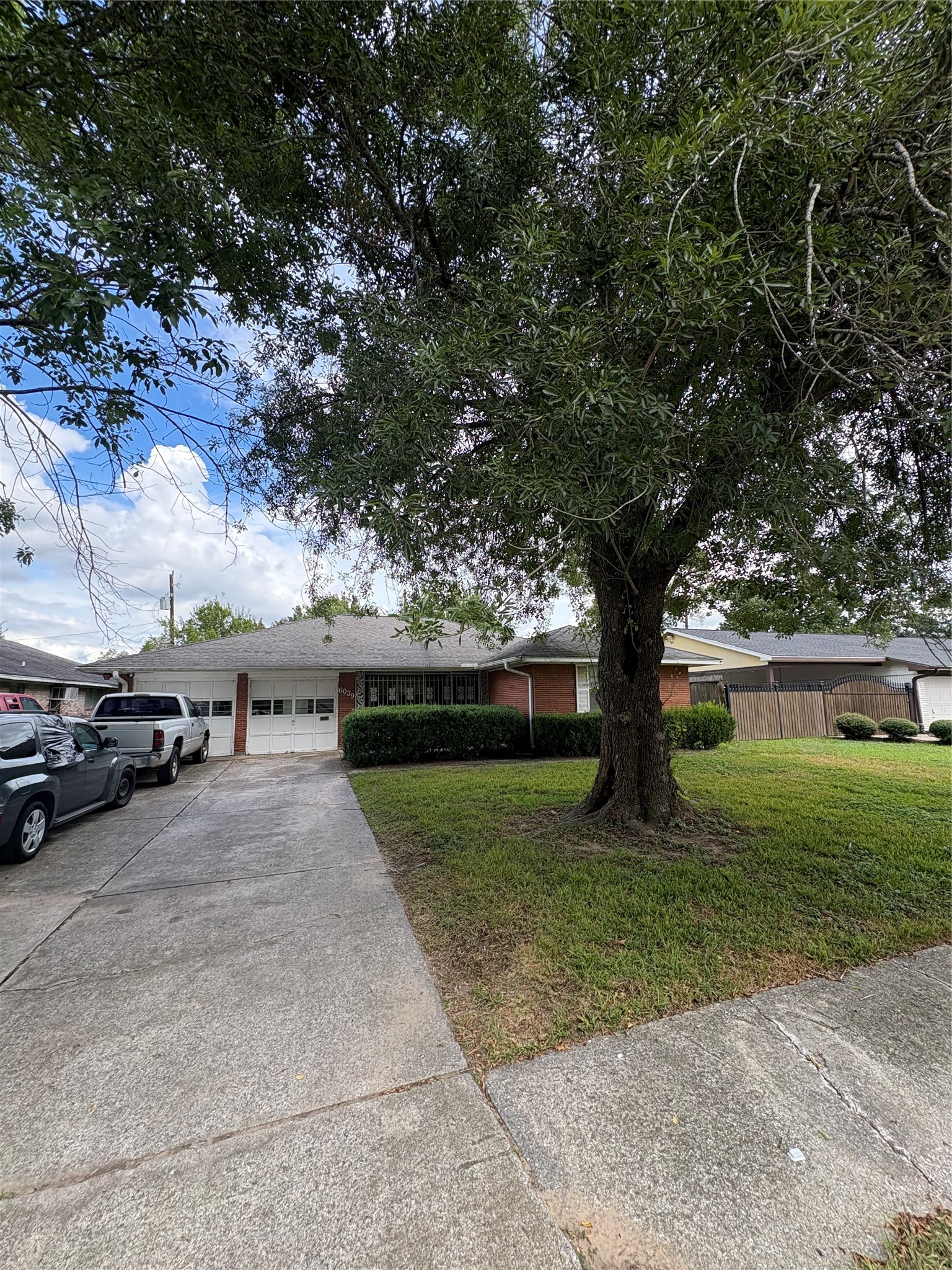6039 Harbrook Drive, Houston, TX 77087