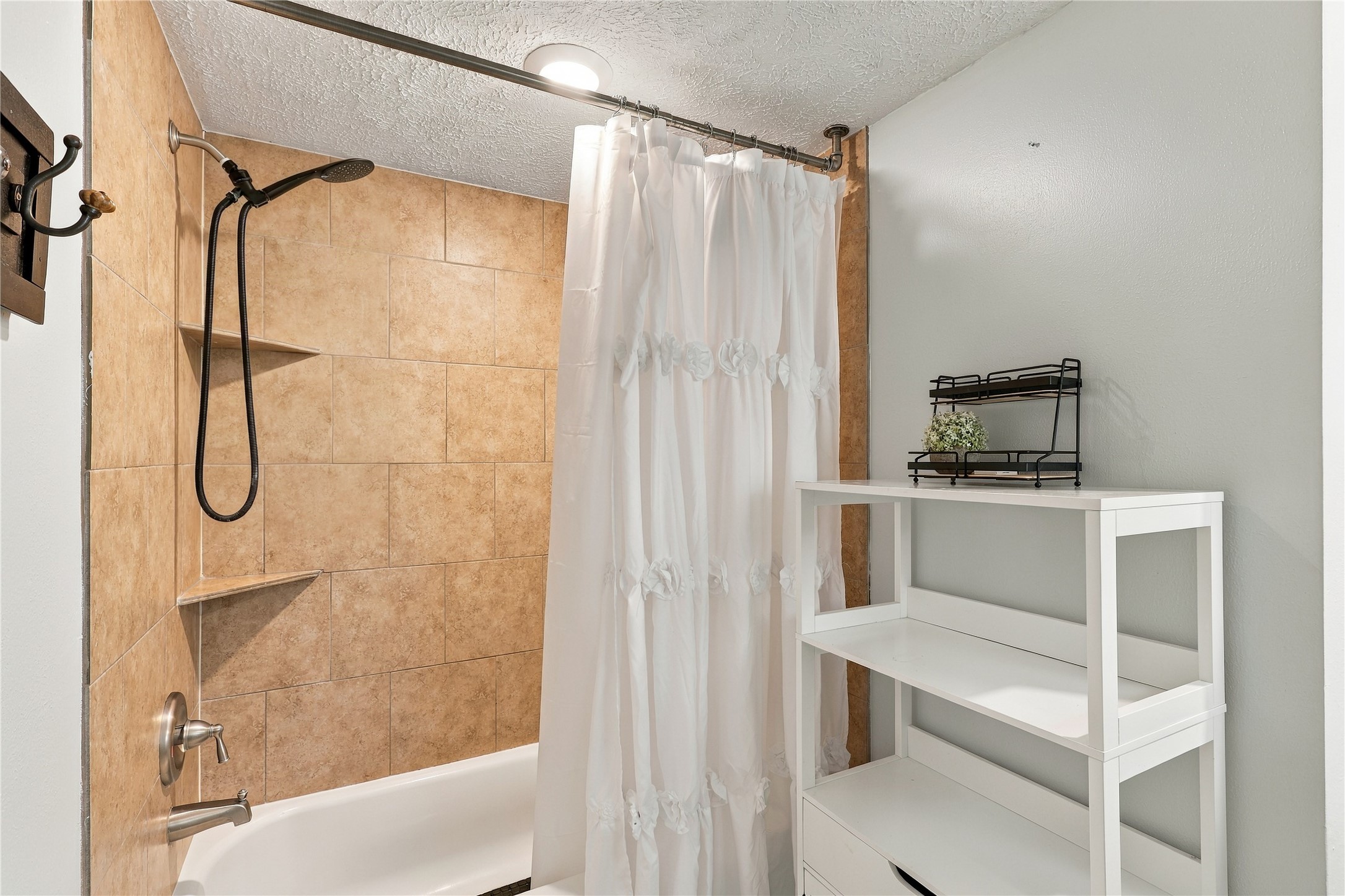 Bathroom Guest House