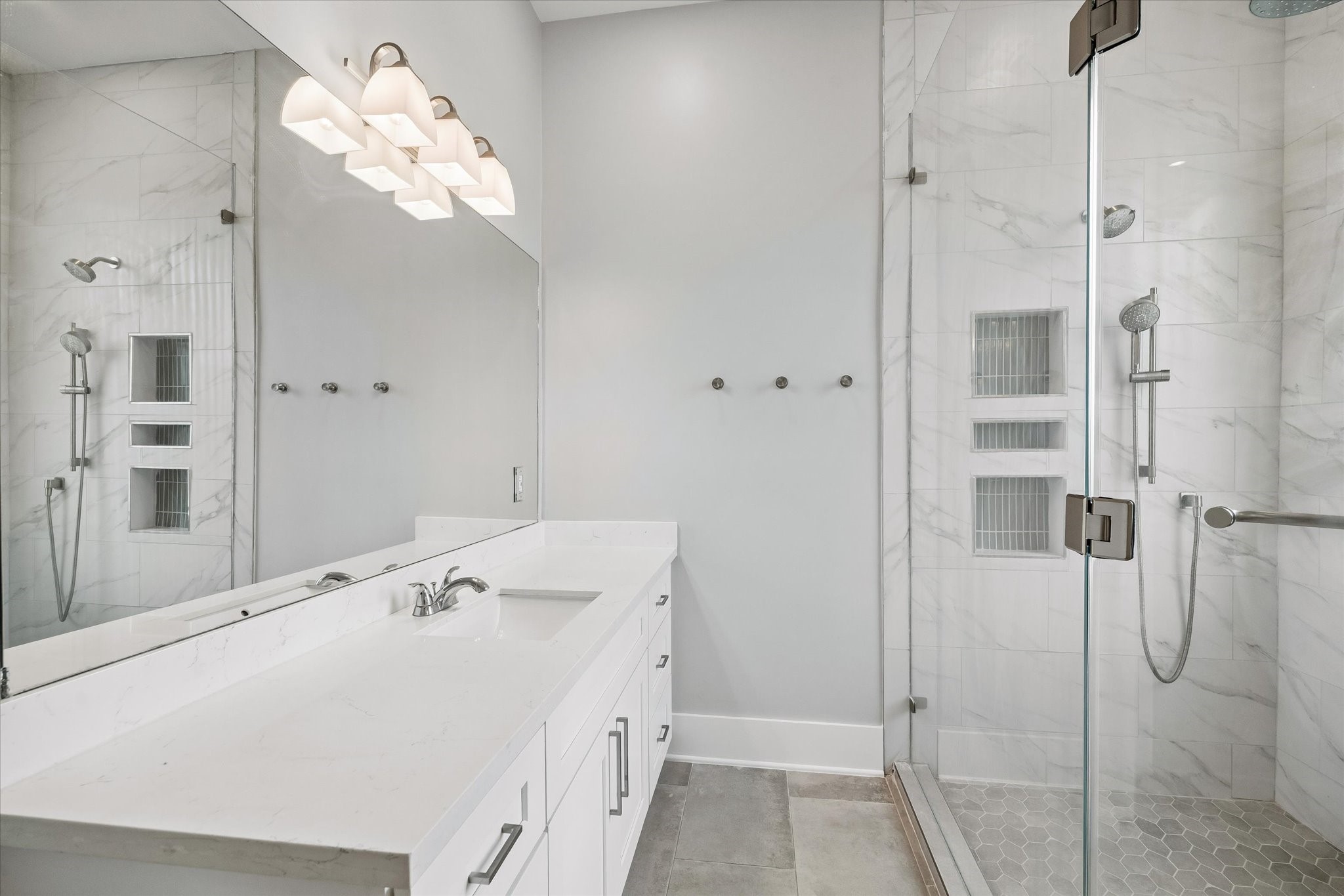 839 W 19th Street, Houston, TX 77008