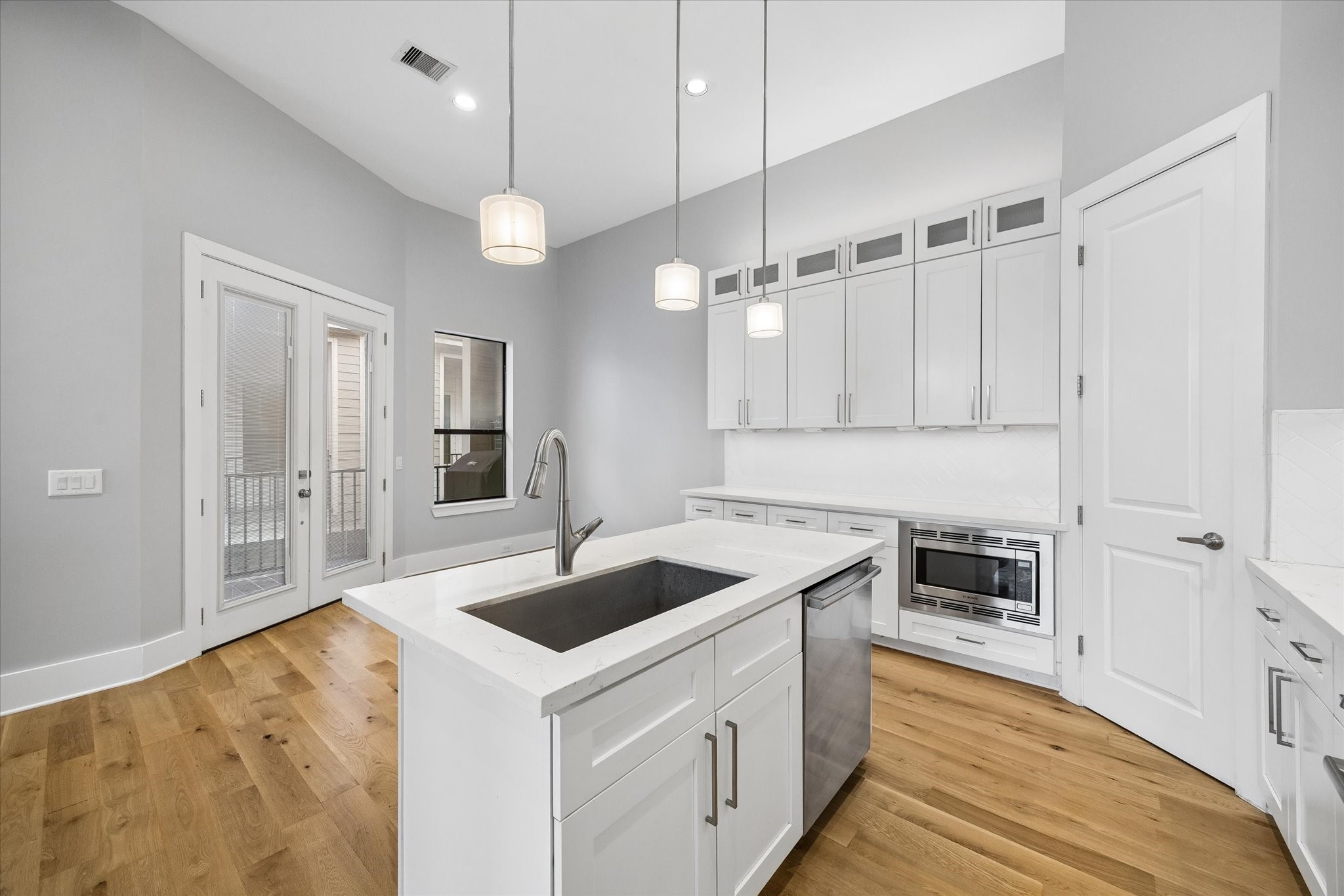 839 W 19th Street, Houston, TX 77008