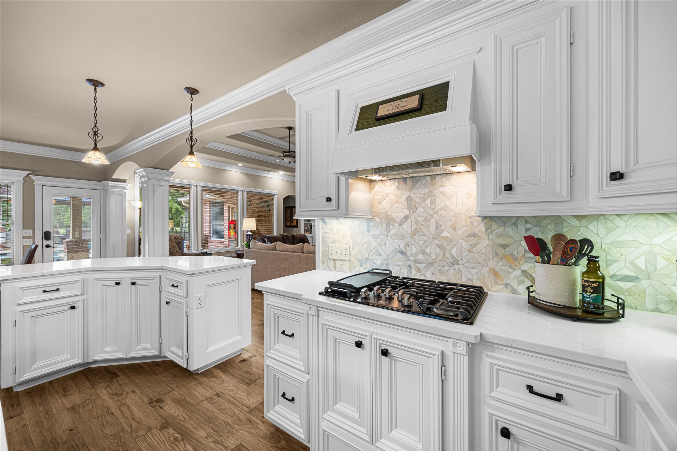 27511 Fairway Oaks Drive, Huffman, TX 77336