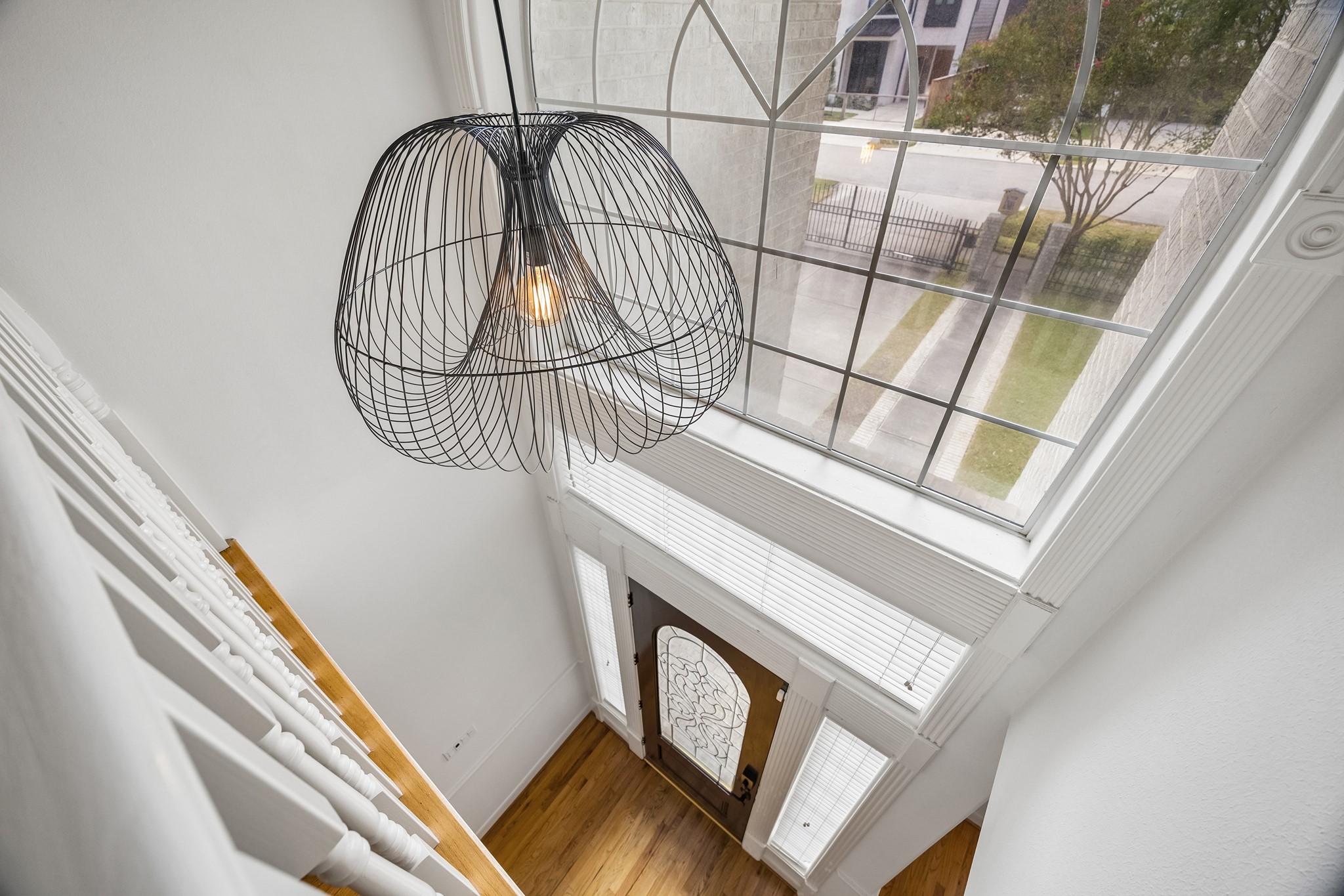 725 E 13th 1/2 Street, Houston, TX 77008