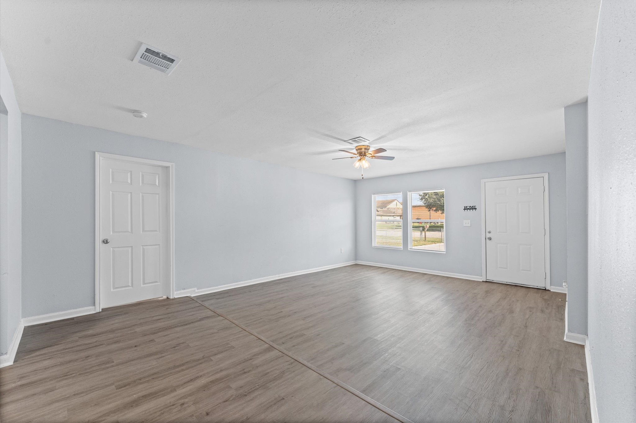 509 17th Avenue N, Texas City, TX 77590