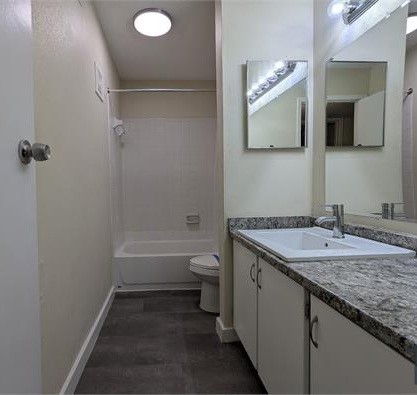 7200 W T C Jester Boulevard, #203, Houston, TX 77088
