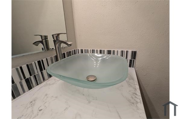 7200 W T C Jester Boulevard, #203, Houston, TX 77088
